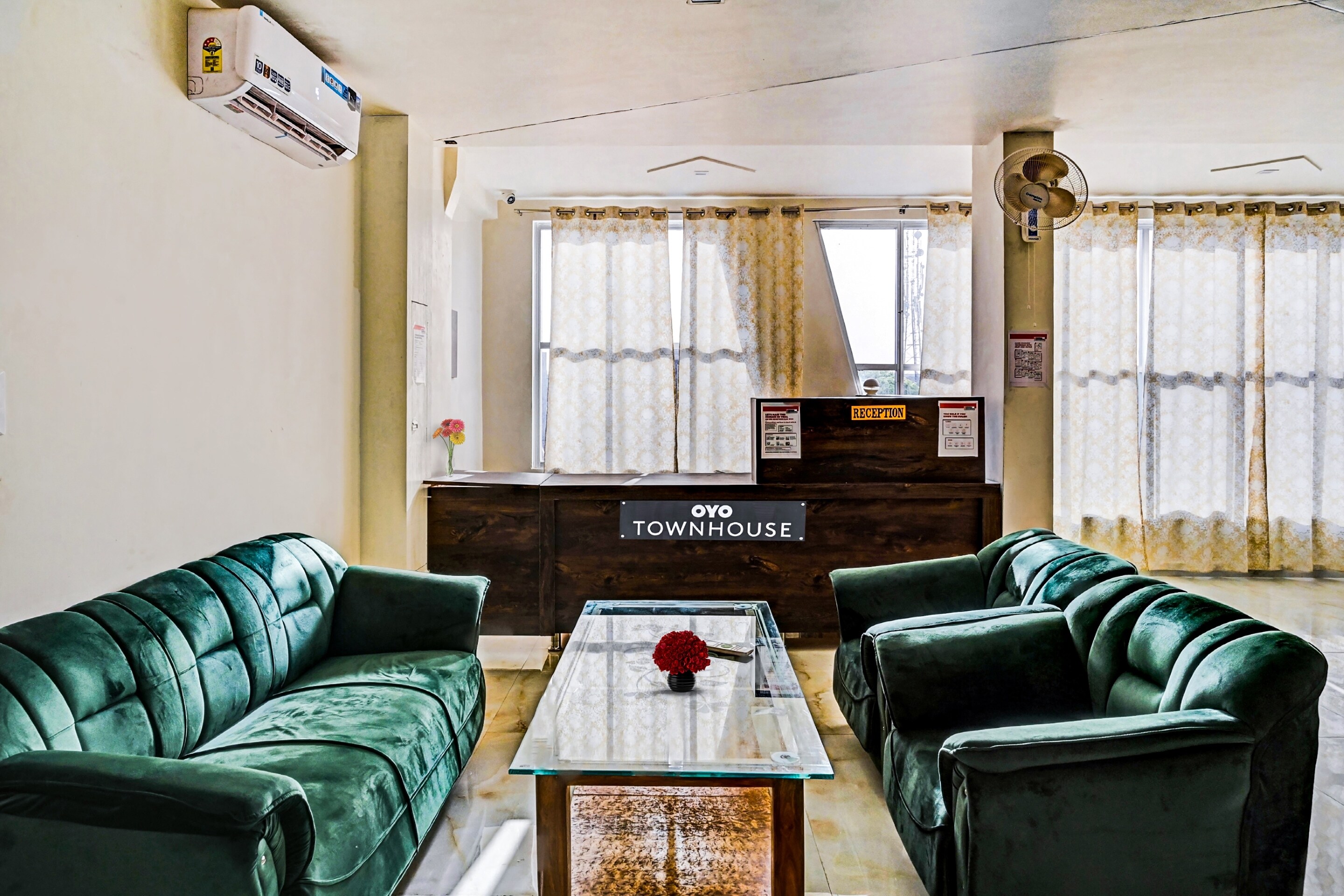 Capital O 89300 Vansh International, Allahabad 3