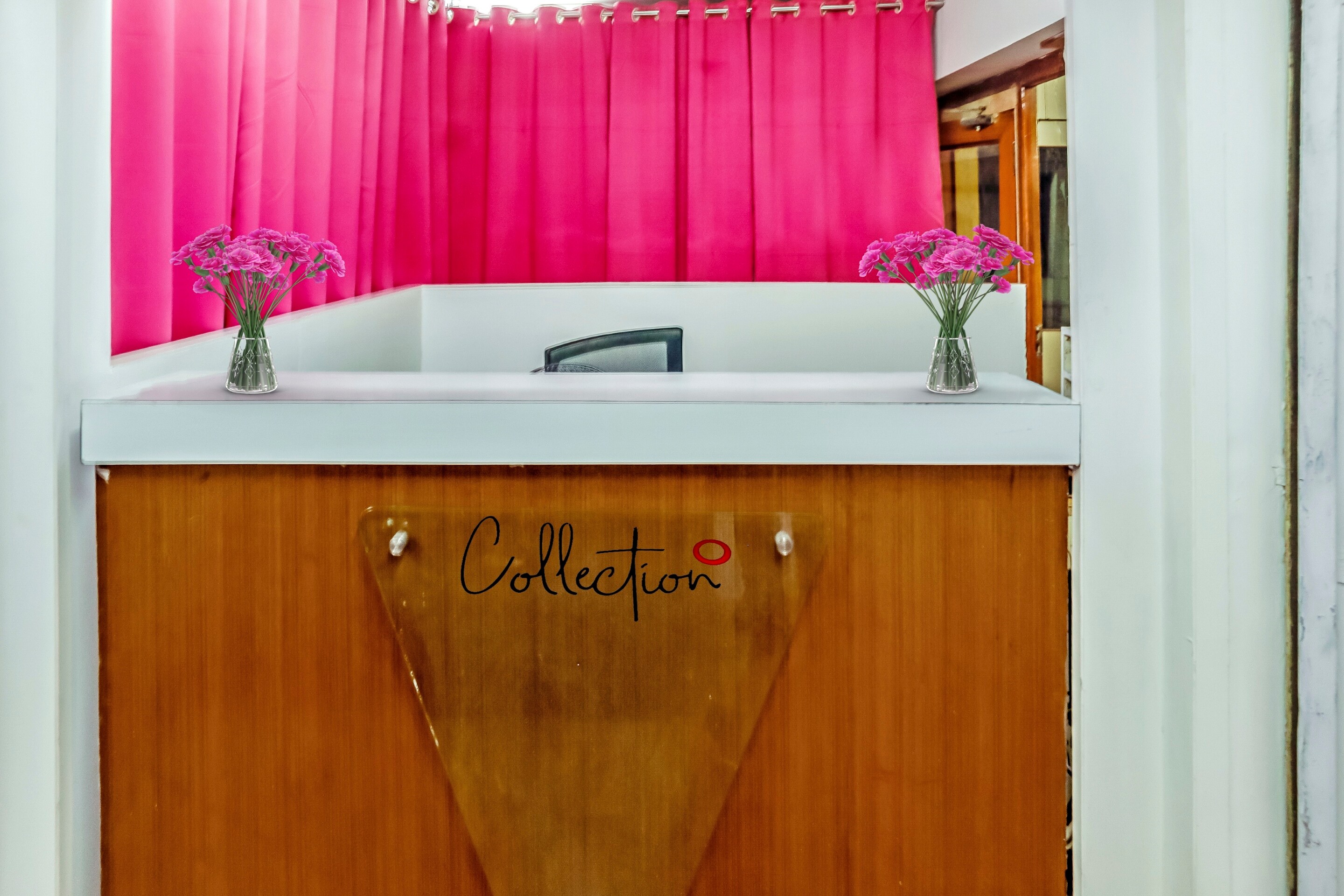 Capital O 89946 Silkroute Palaace, Bhopal 3