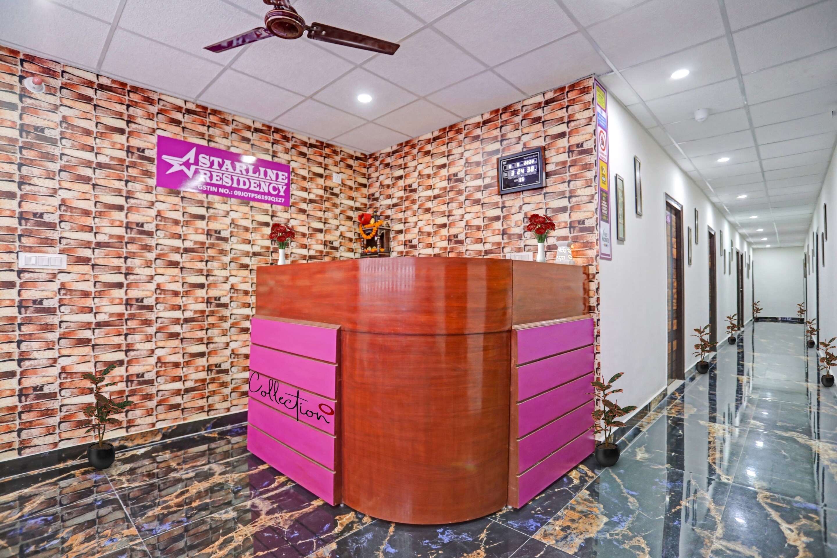 Capital O 90233 Starline Residency, Ghaziabad 5