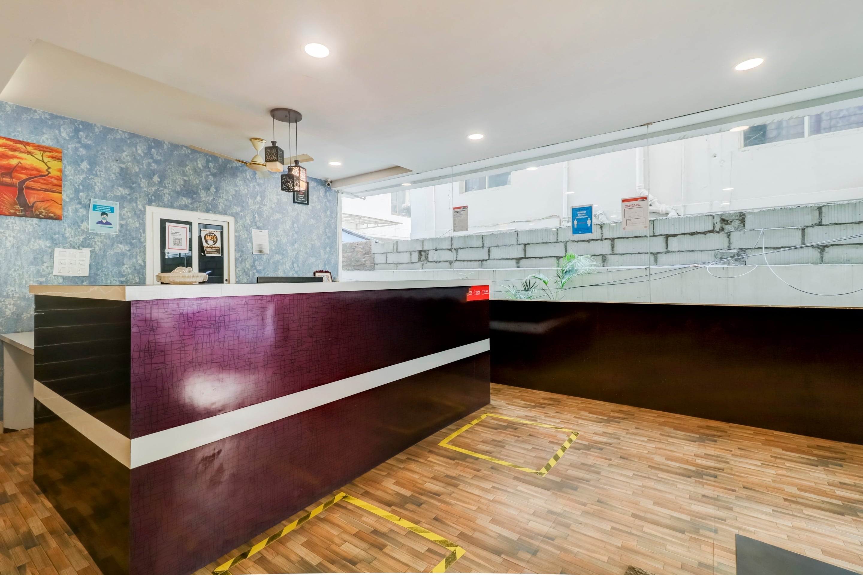 Collection O Broholic Hotels Near Gachibowli, Hyderabad 2
