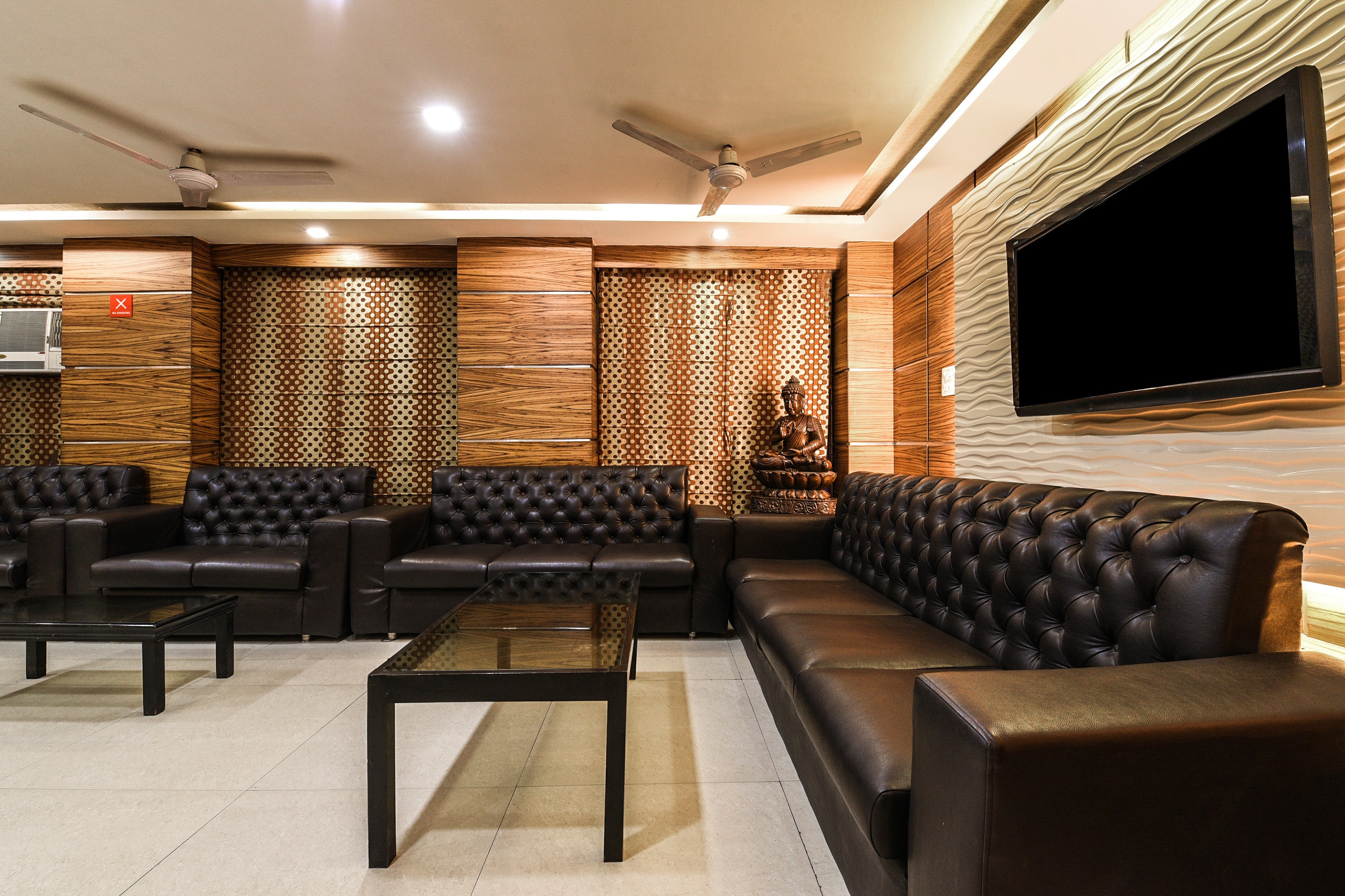OYO 5411 Hotel City Castle, New Delhi 5