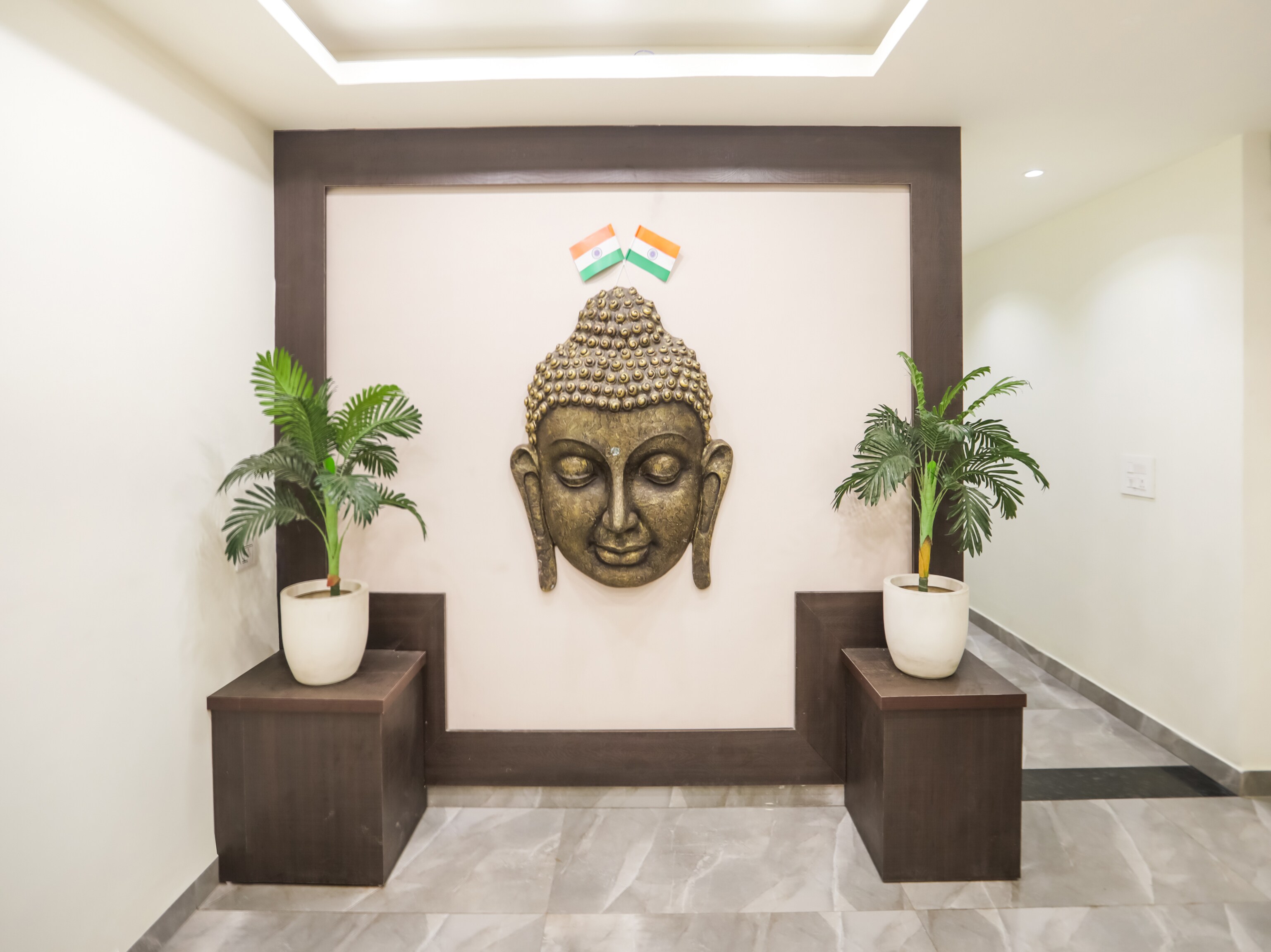 OYO 72100 Hotel Krishna, Faridabad 4