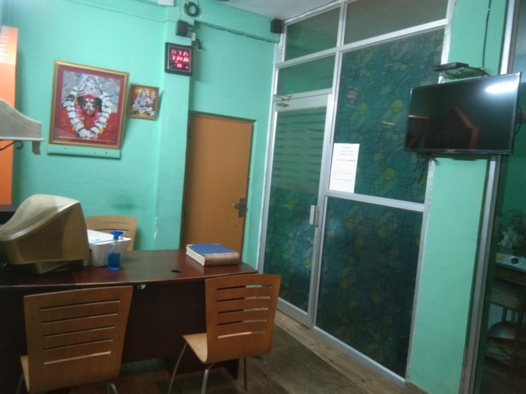 OYO 72817 Palace Inn, Kolkata 3