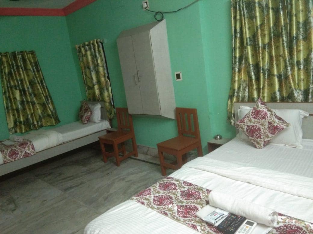 OYO 72817 Palace Inn, Kolkata 4