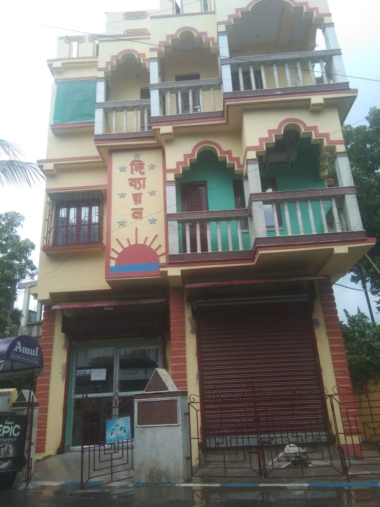 OYO 72817 Palace Inn, Kolkata 5