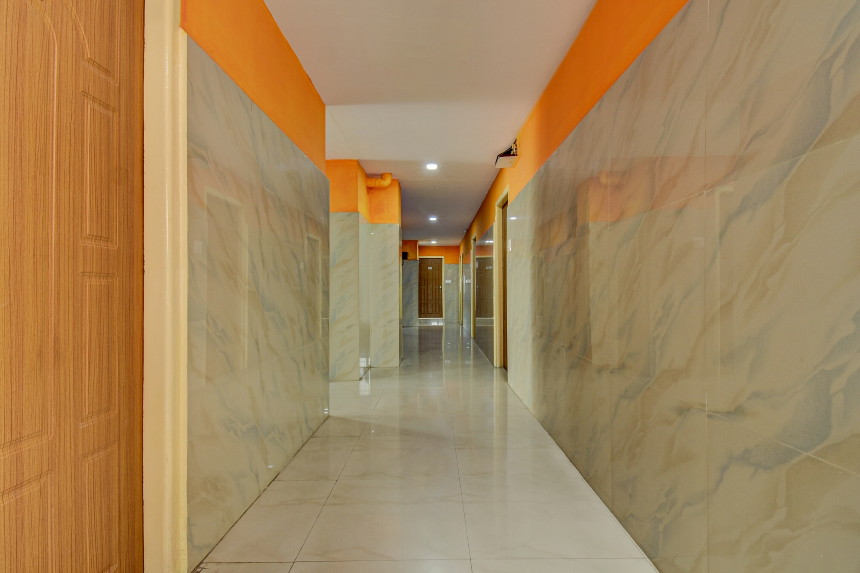 OYO 75132 K N Residency, Bangalore 2