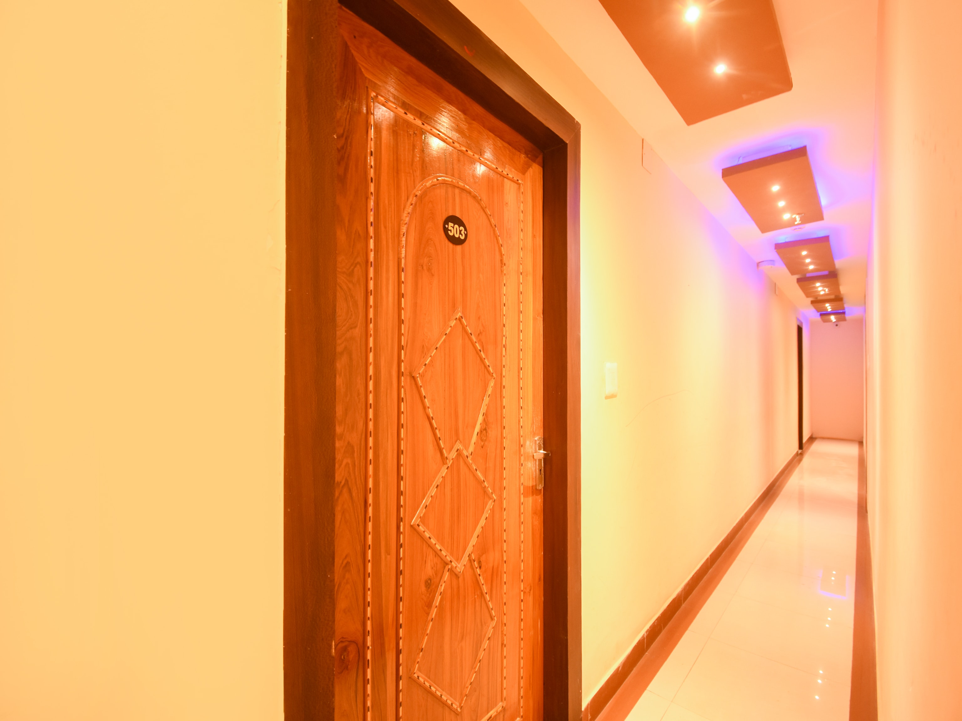 OYO 75508 Ssj Residency, Bhubaneswar 4