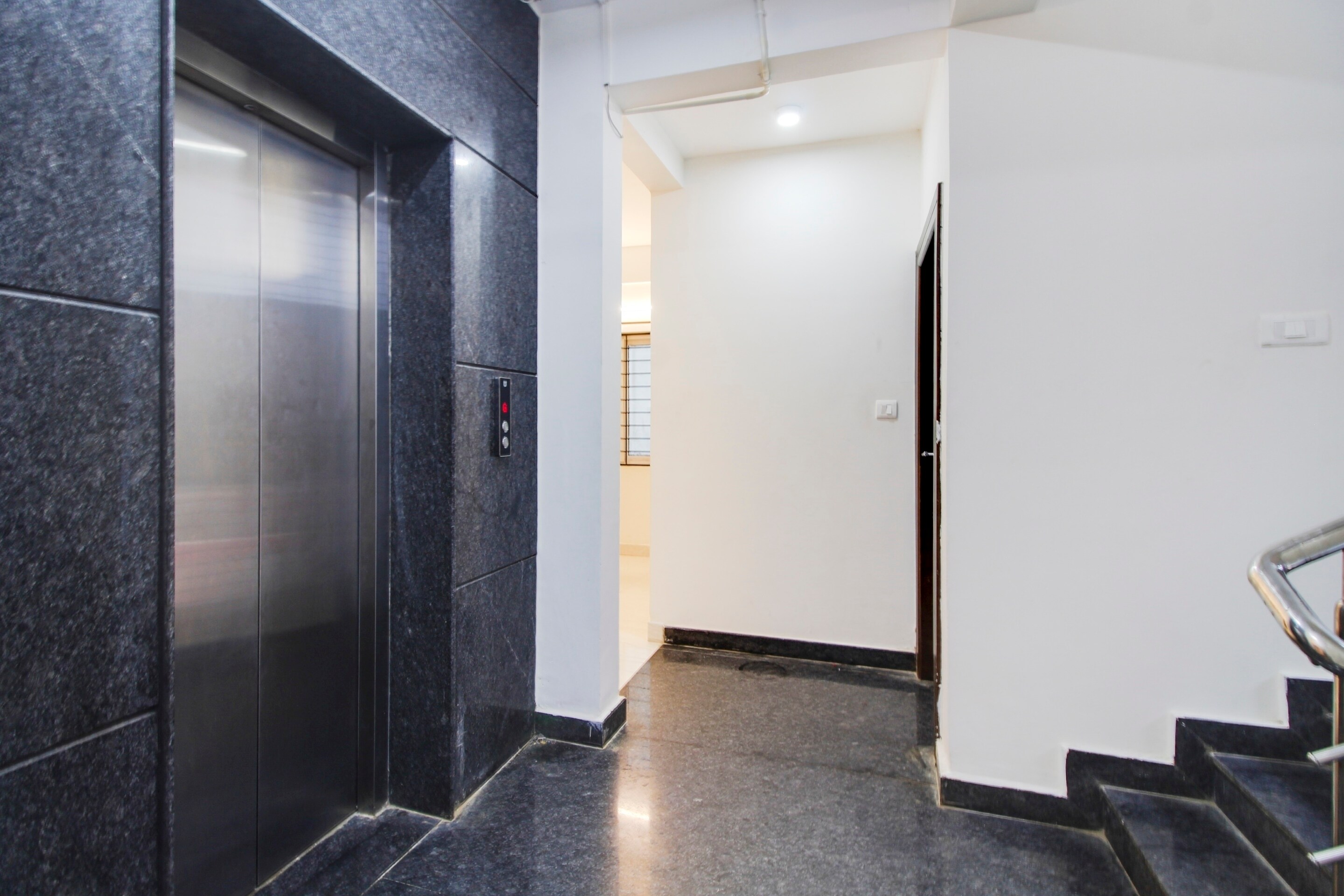 OYO 75843 SM Residency, Bangalore 2