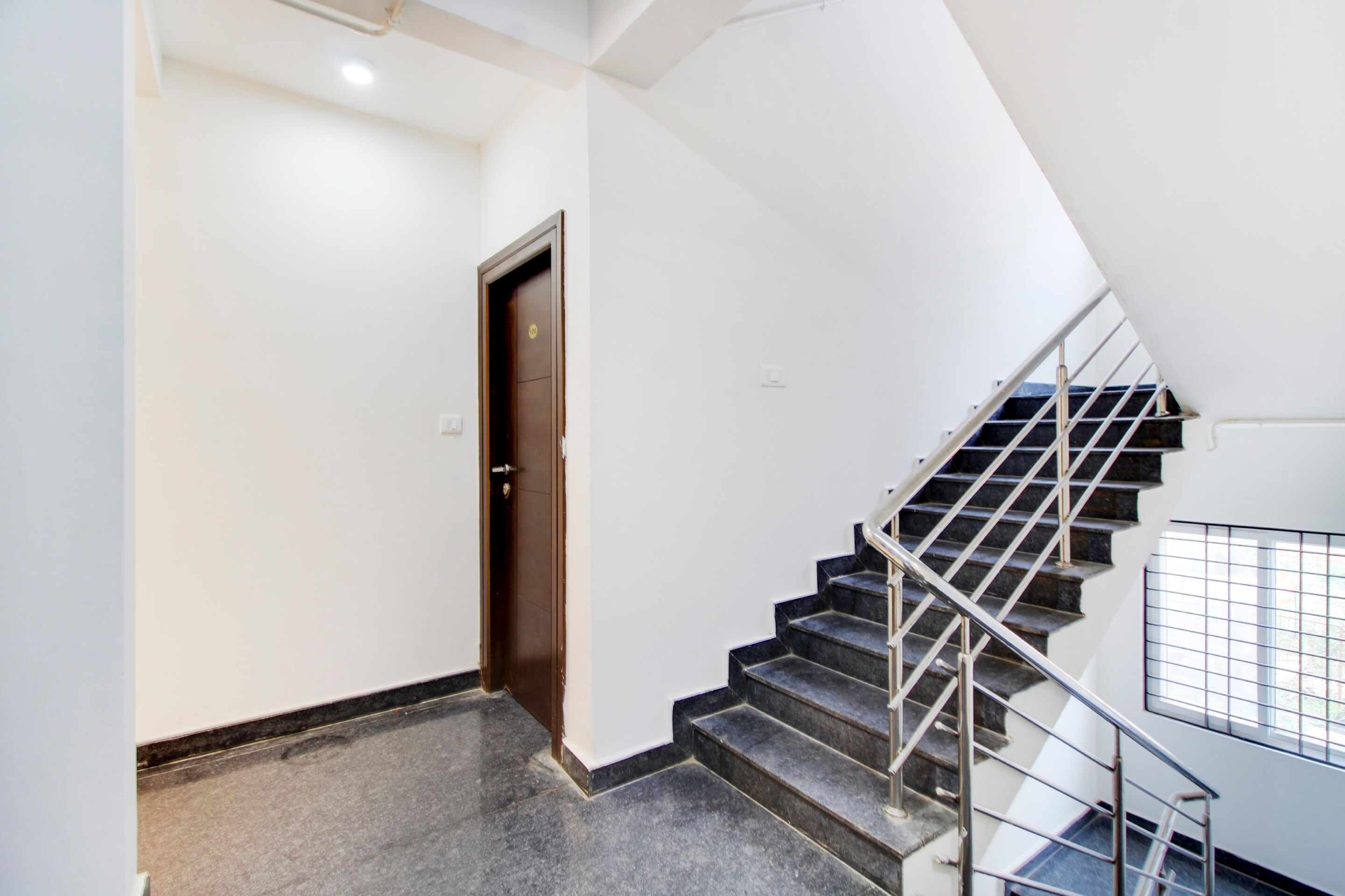 OYO 75843 SM Residency, Bangalore 3