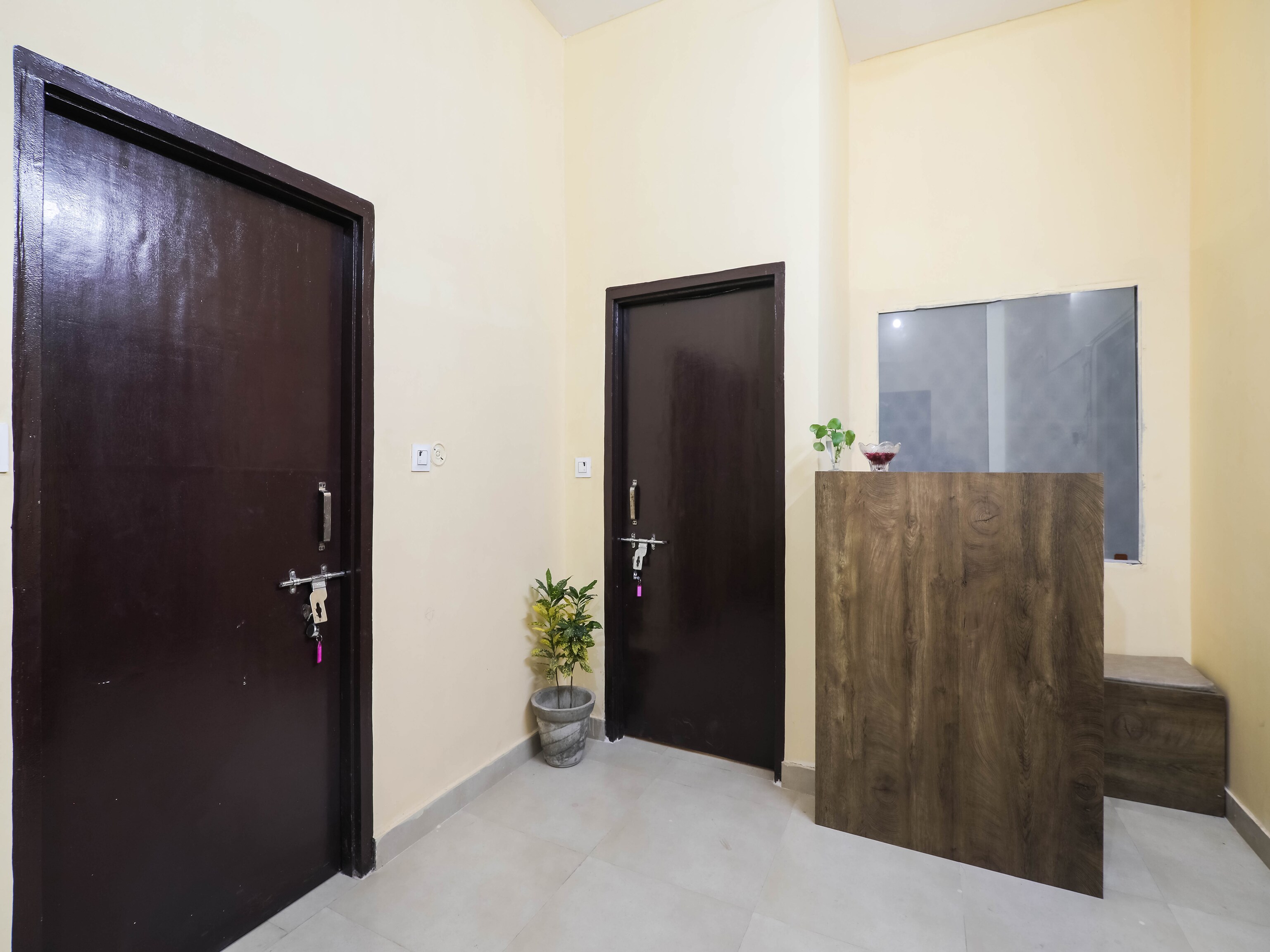 OYO Flagship 76590 Laavin Inn, Lucknow 3