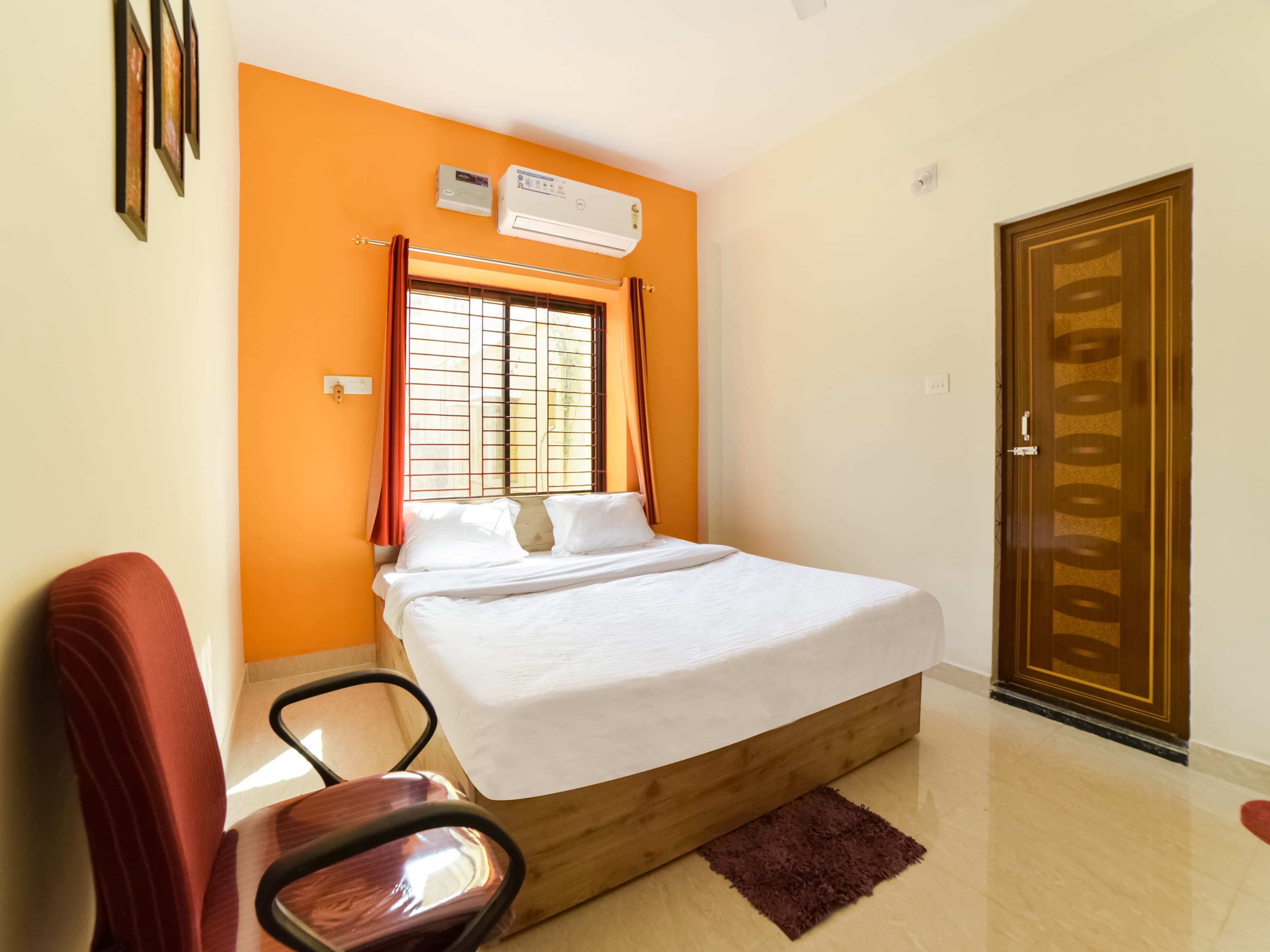 OYO 77663 Shining Crystal near Airport, Bhubaneswar 4