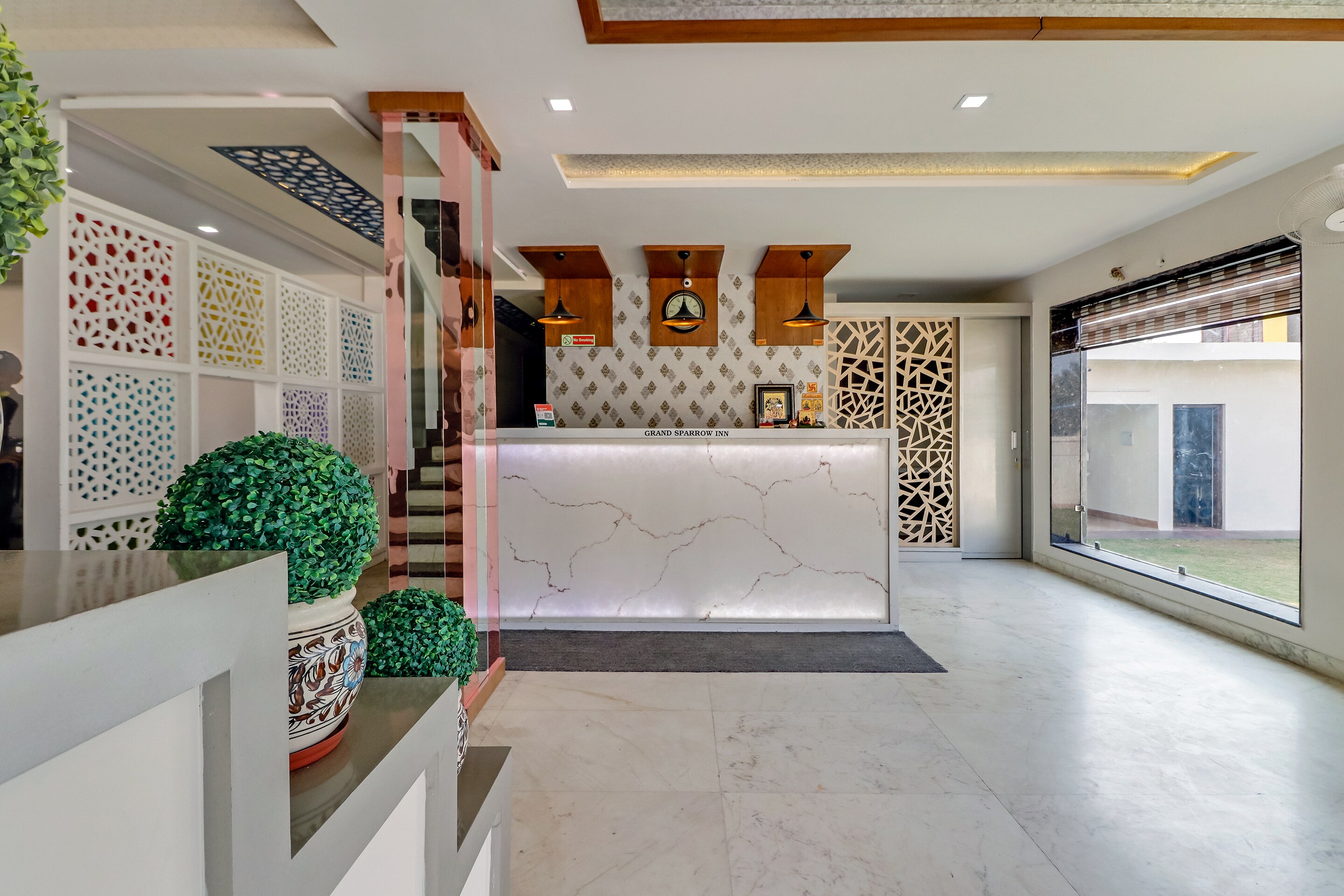 OYO 78930 Collection O Grand Sparrow Inn, Agra 4