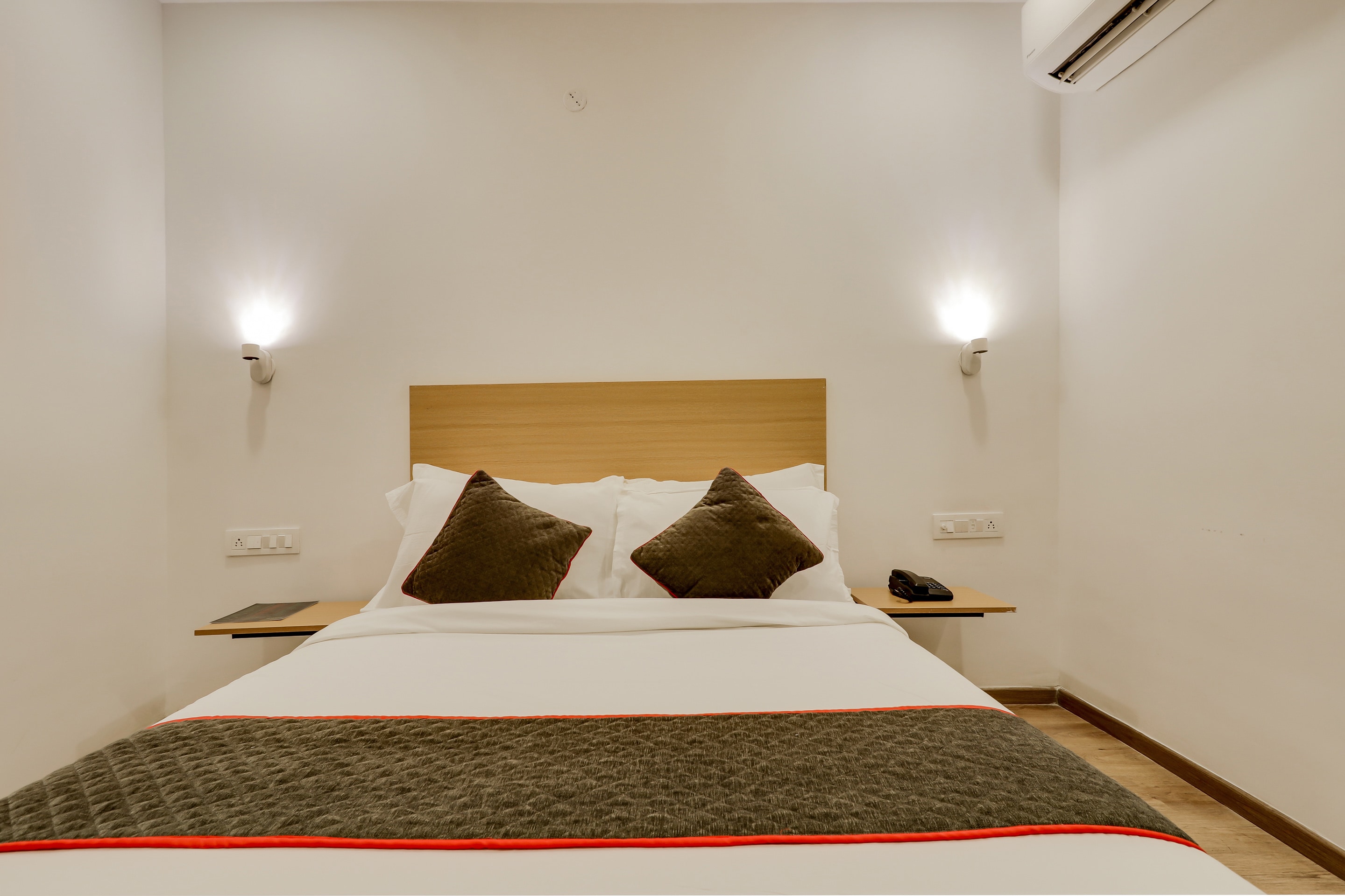 OYO Townhouse 181 Ganeshpeth Colony, Nagpur 2