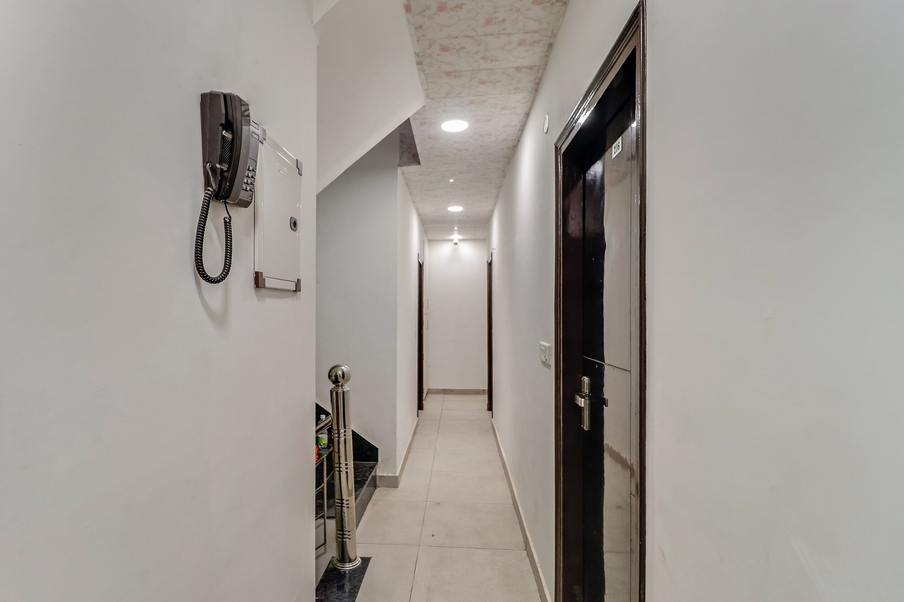 OYO 79906 Hotel Sun View, Ludhiana 2