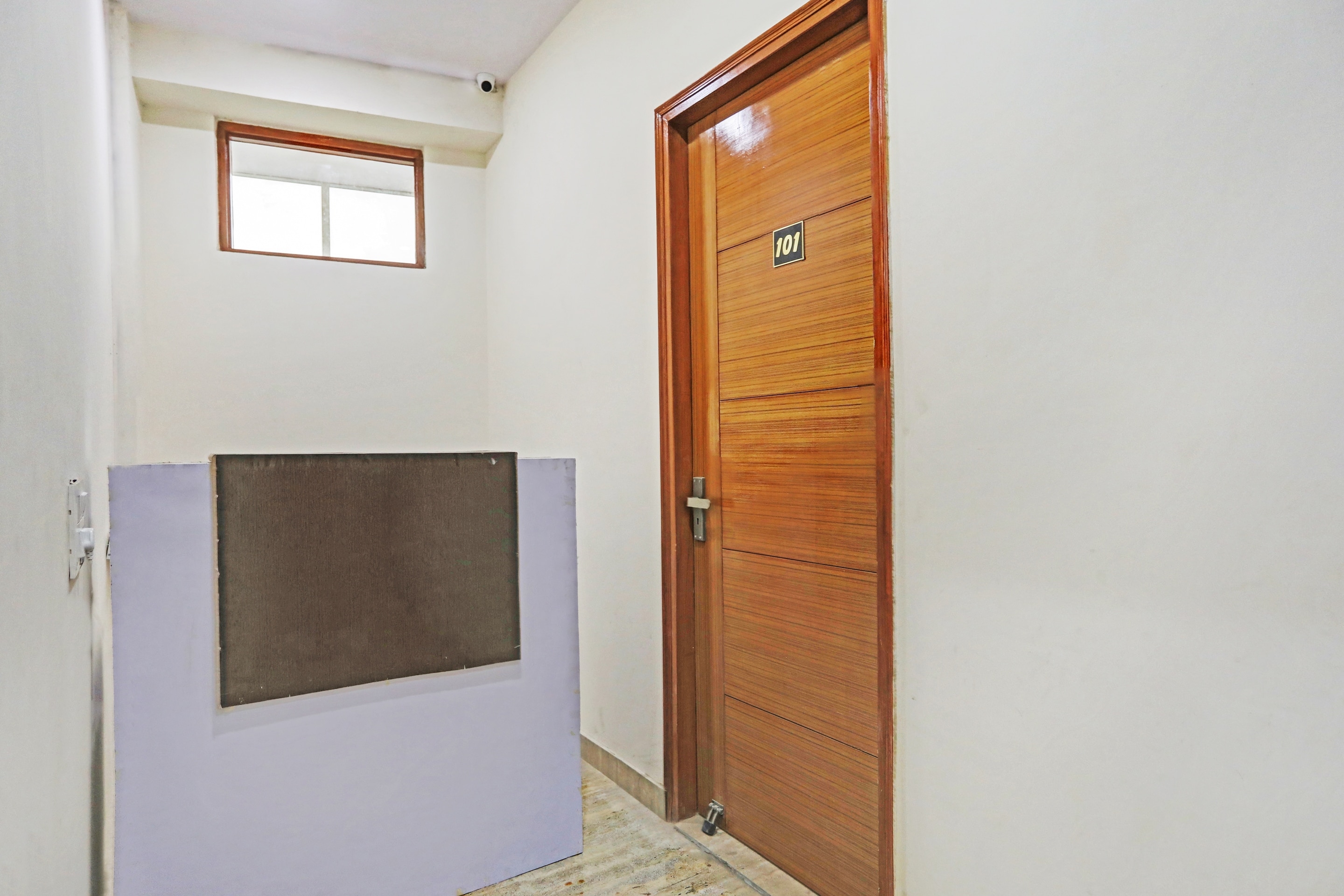 OYO 80219 Hotel King, Faridabad 5