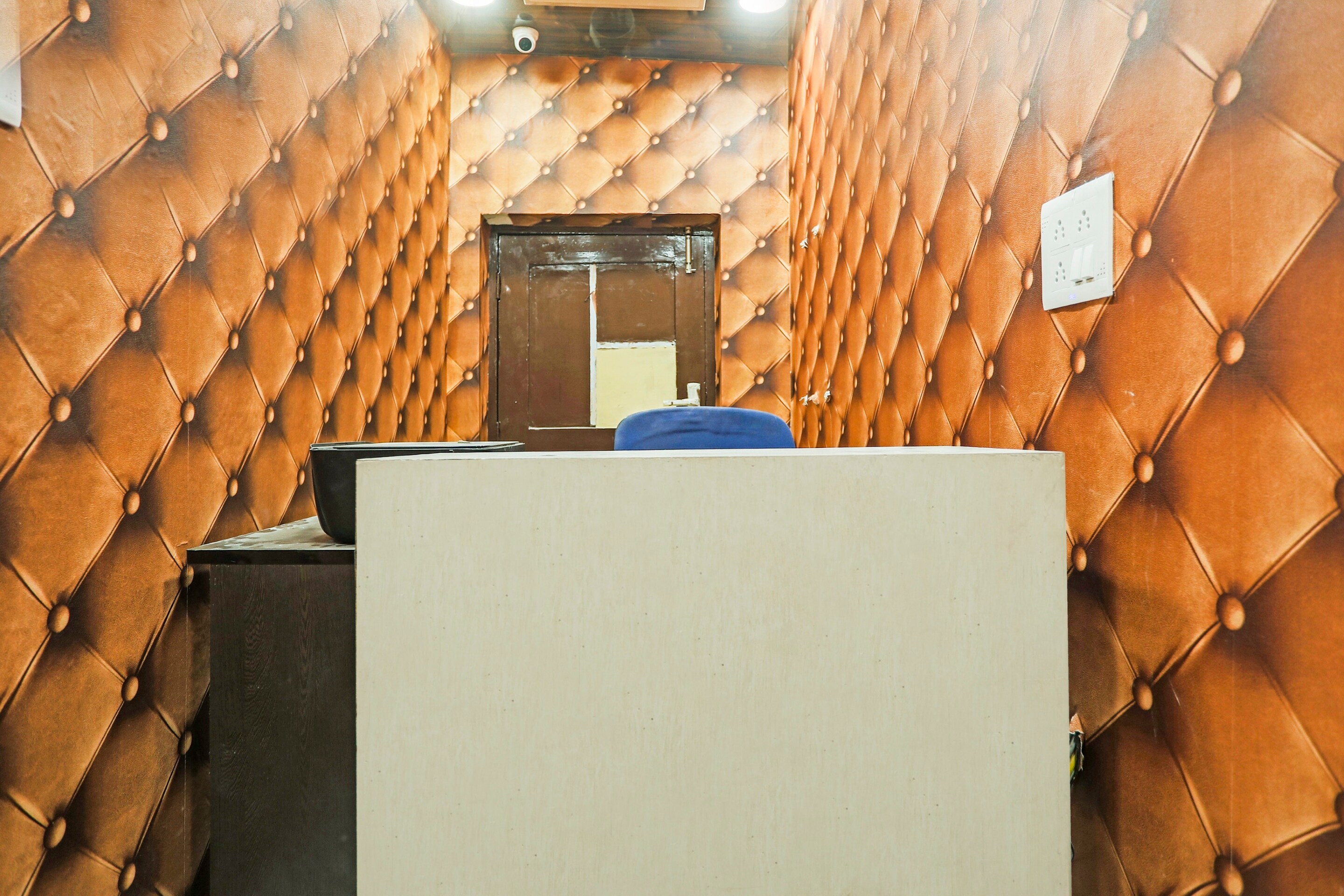 OYO Flagship 80575 Kashish Residency, New Delhi 2