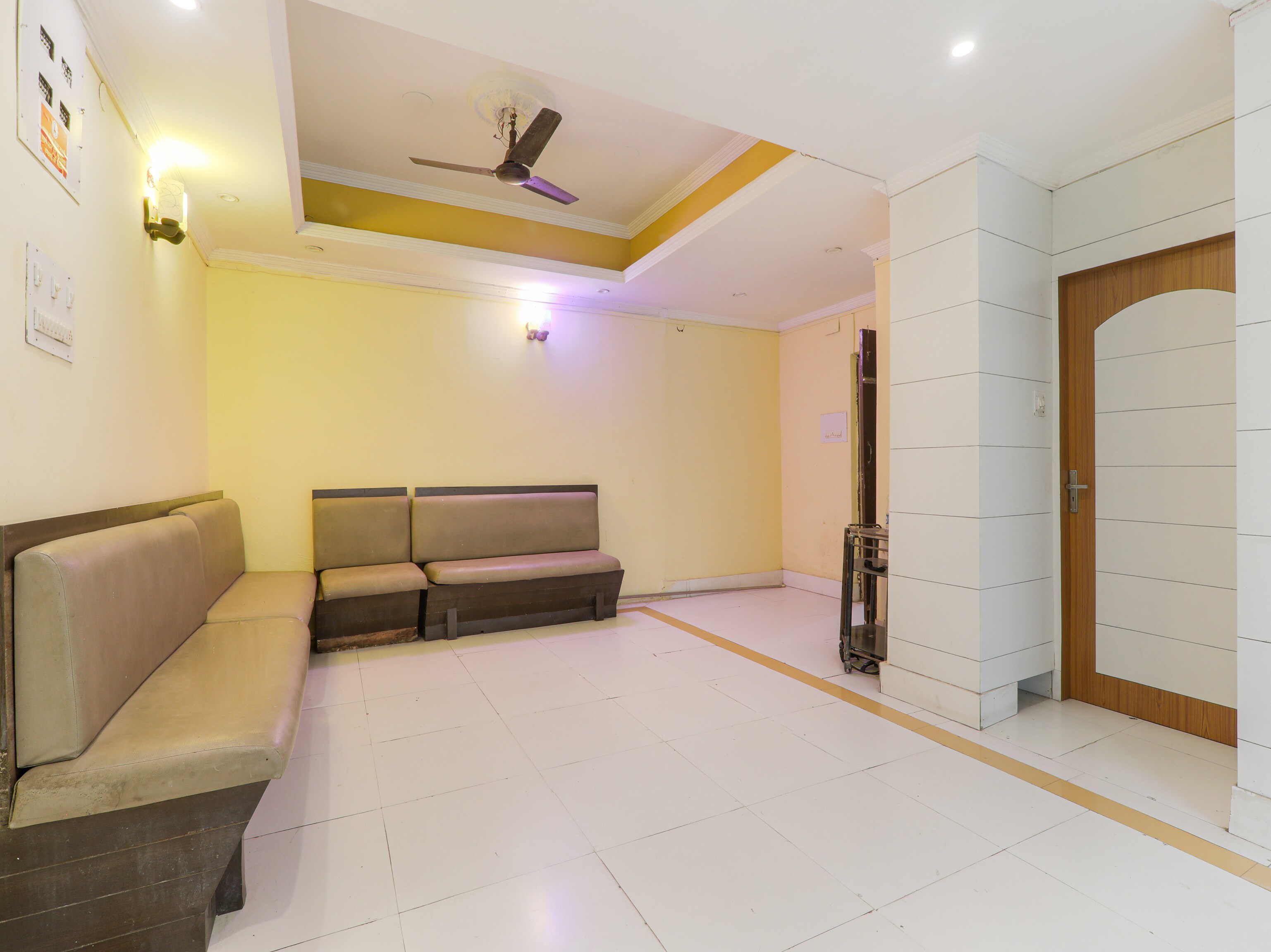 OYO 80816 The Casa Picolla, Patna 5