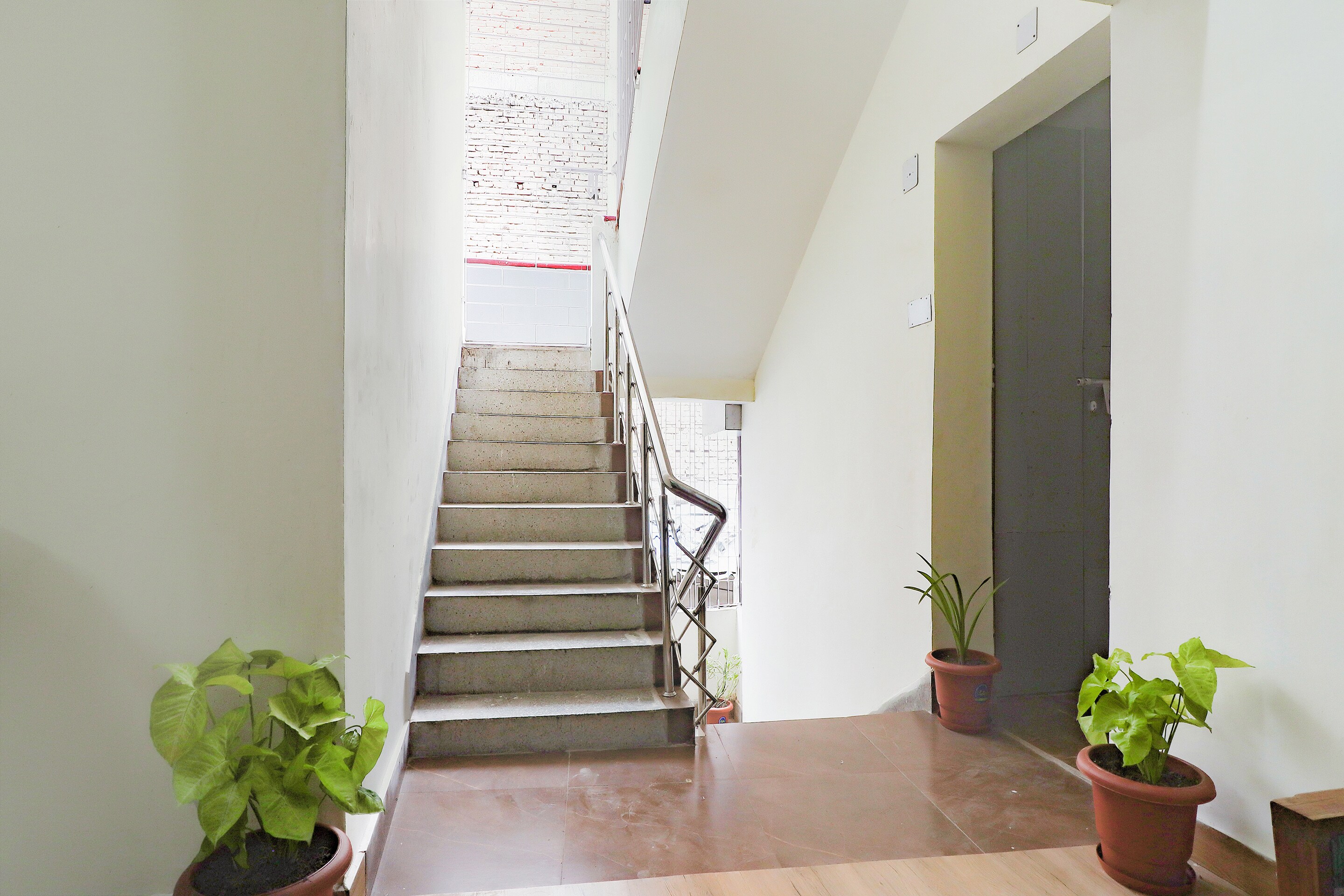 OYO 80865 Collection O Hotel Mk Grand, Patna 5