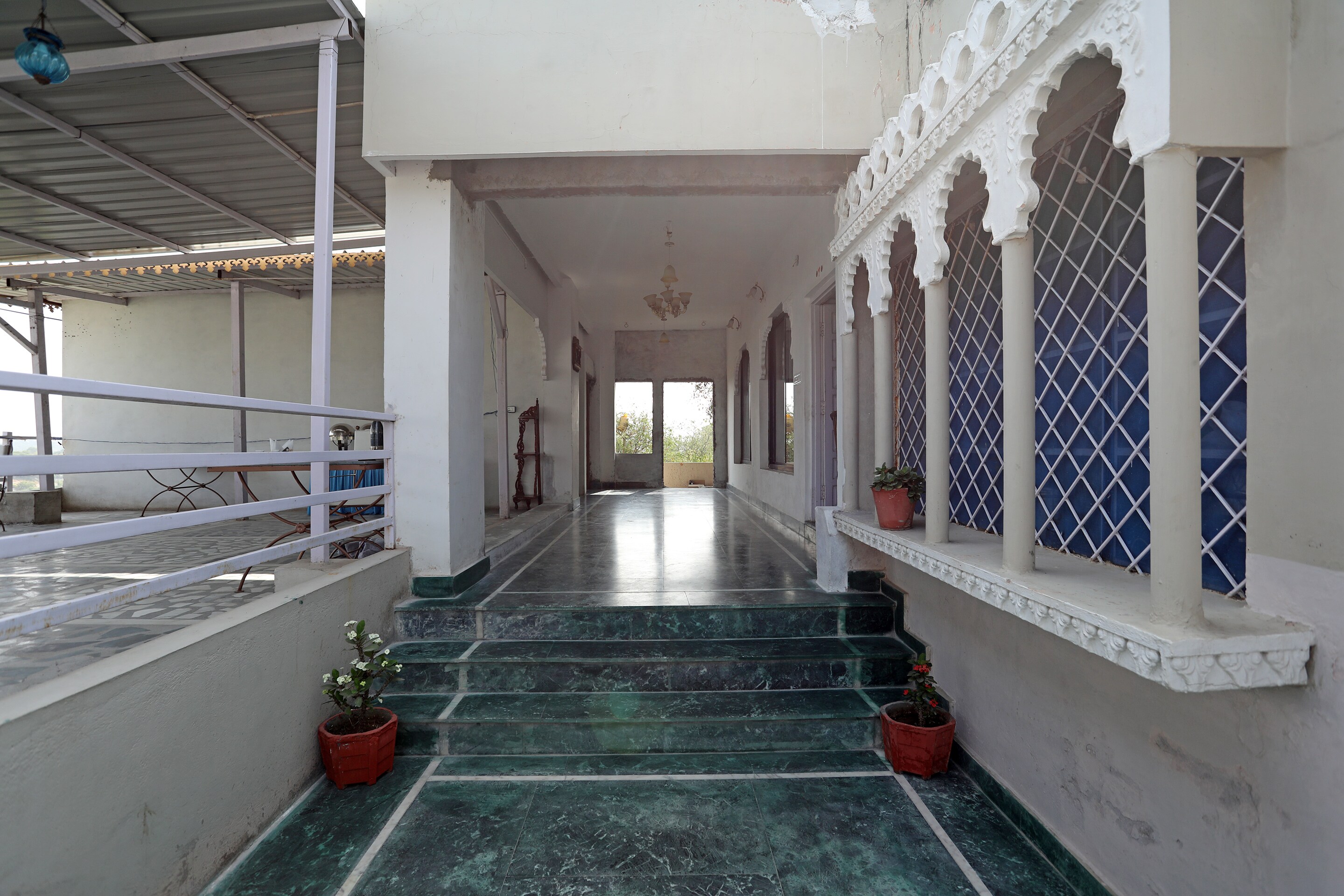 OYO 81306 Home Modern Stay, Udaipur 4