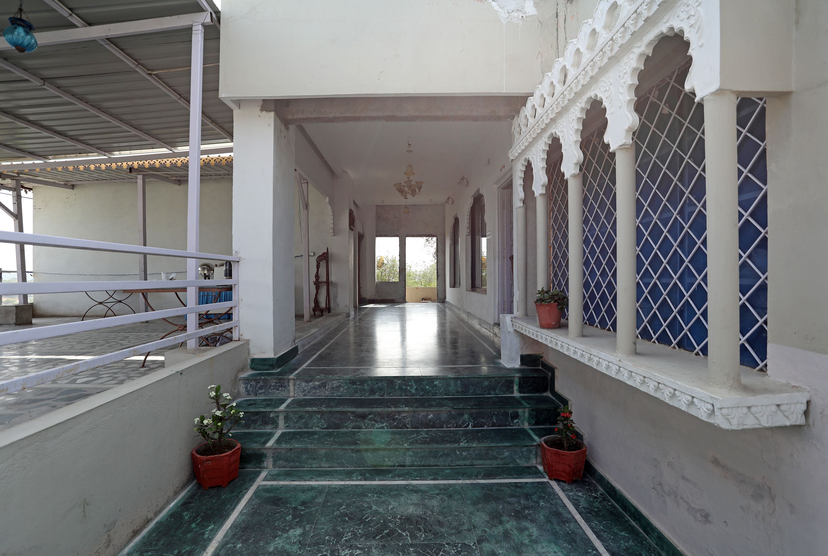 OYO 81306 Home Modern Stay, Udaipur 5