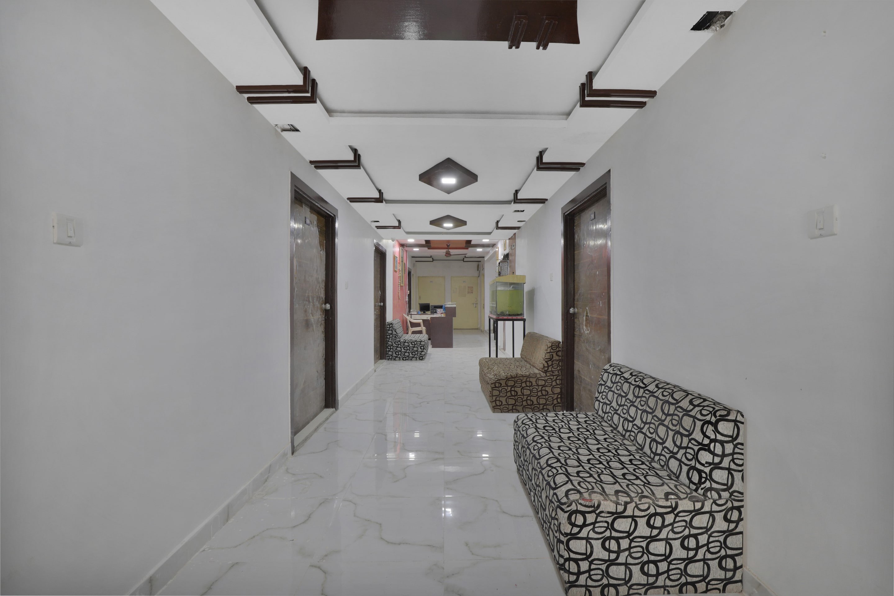 OYO Flagship 83069 Hotel Rudra Palace, Ahmedabad 3
