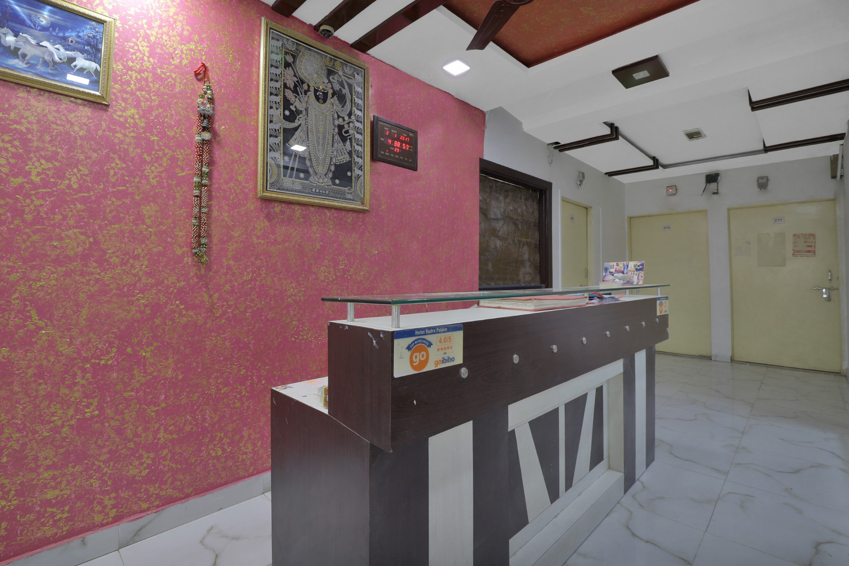 OYO Flagship 83069 Hotel Rudra Palace, Ahmedabad 5