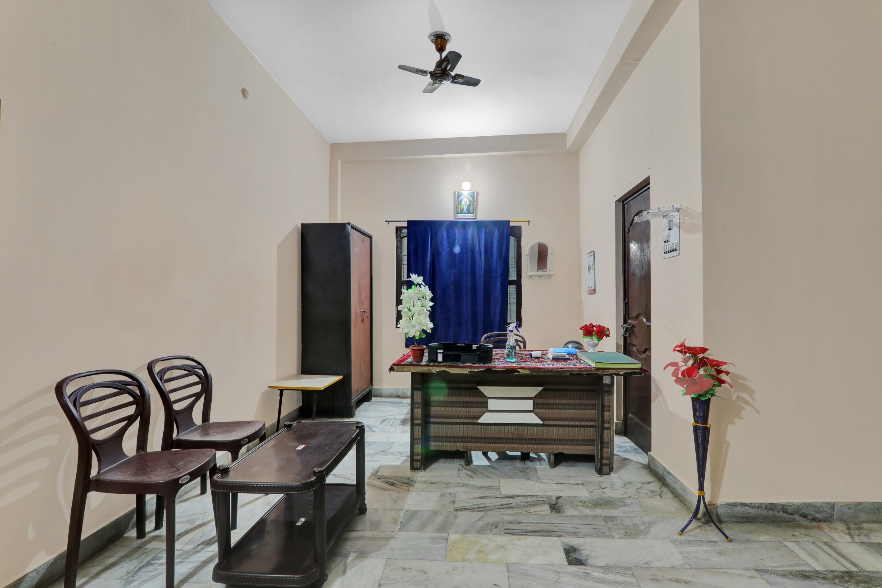 OYO Flagship 83411 Hotel Lakhnavi Inn, Lucknow 2