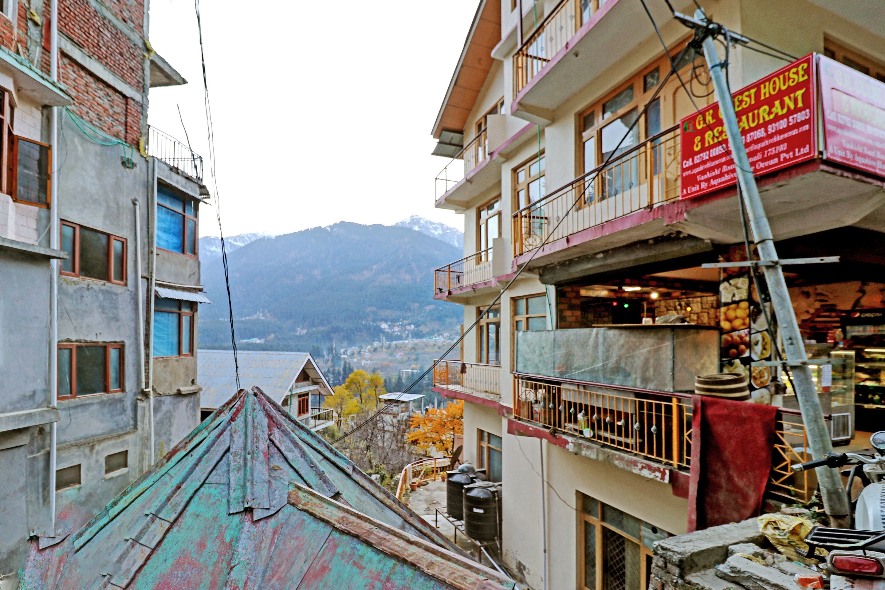 OYO 84411 G K Guest House, Manali 4