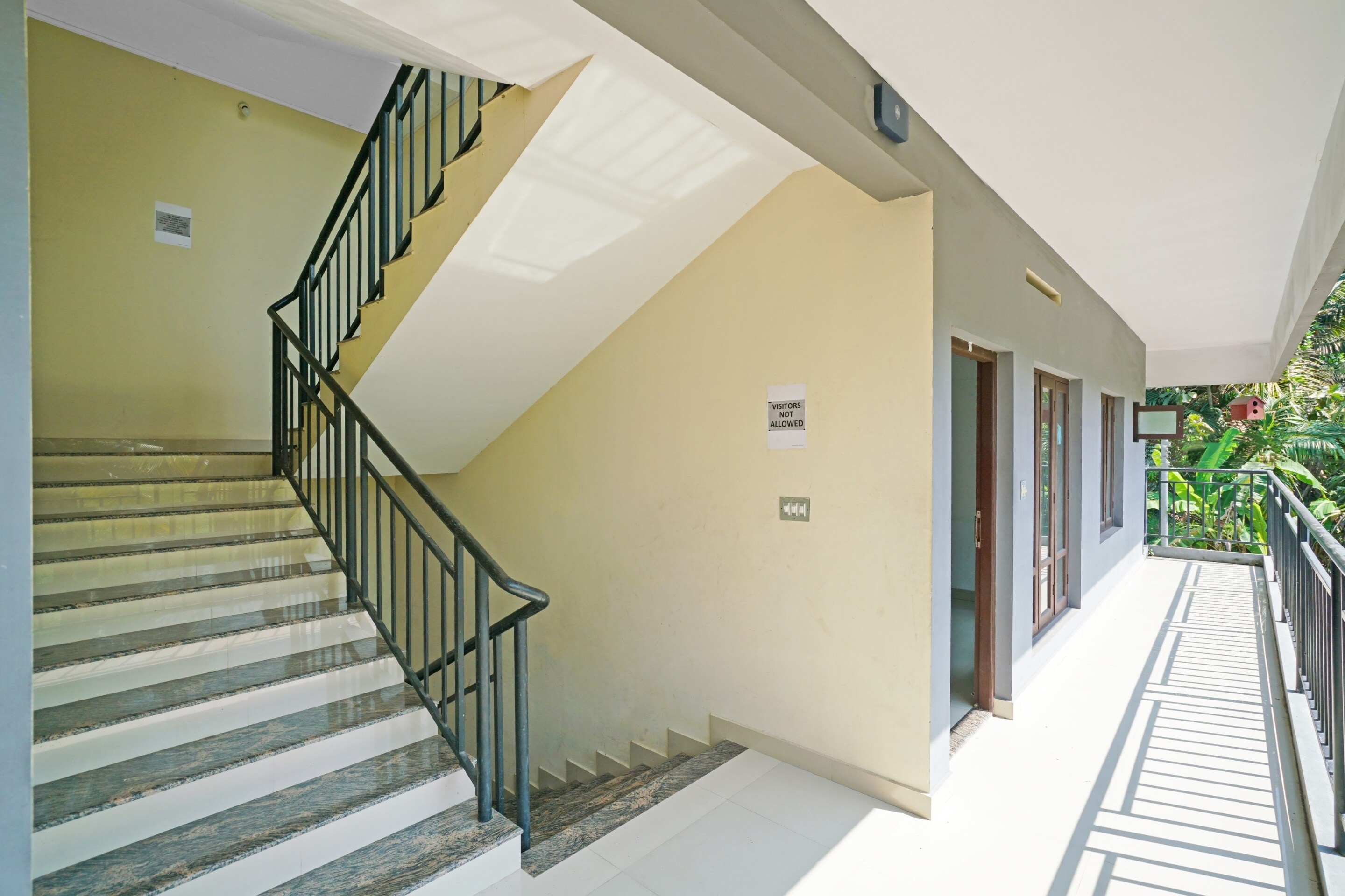 OYO 85805 Majestic Apartments, Kochi 3