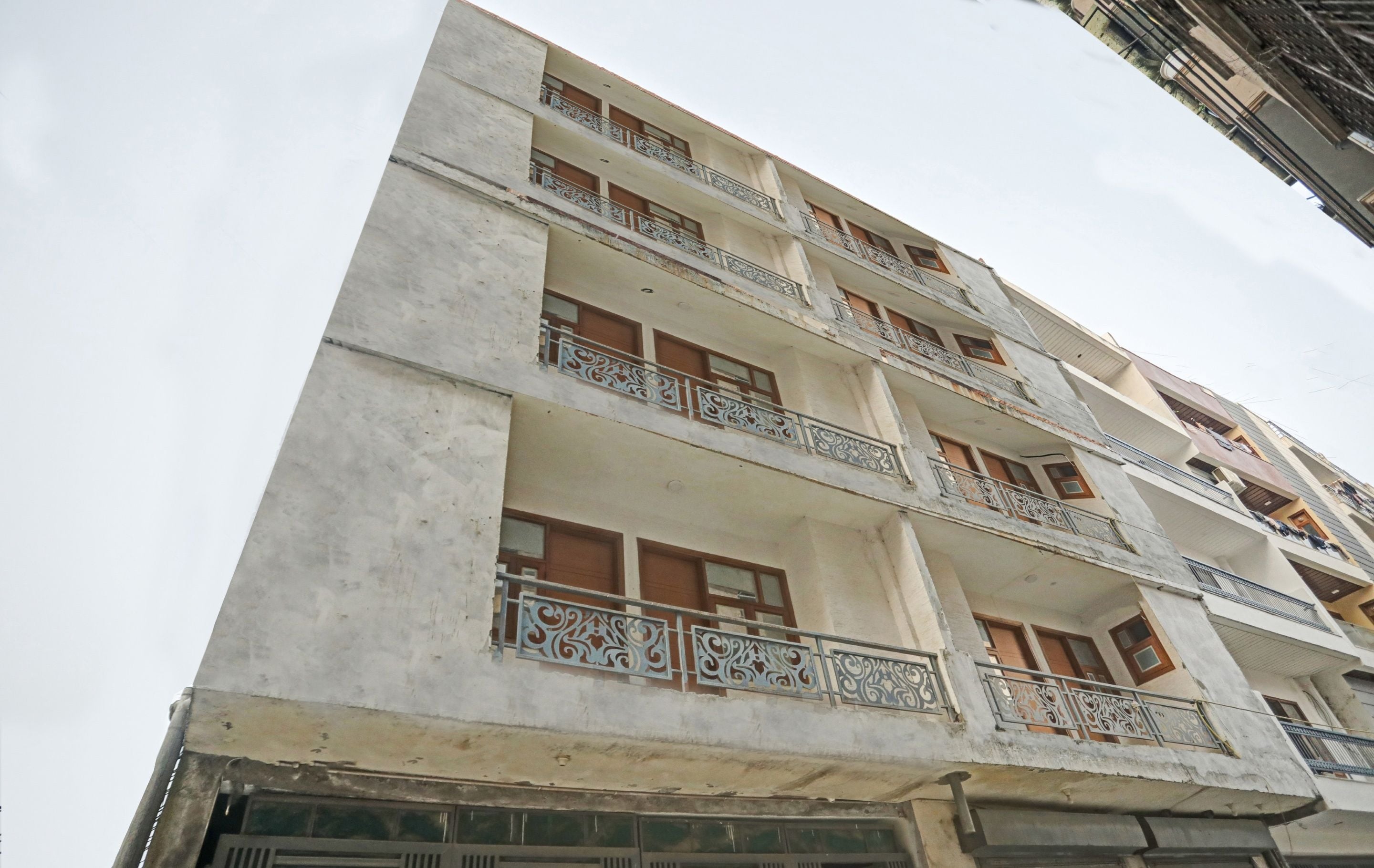 OYO 85985 Sunrise Villa, New Delhi 3