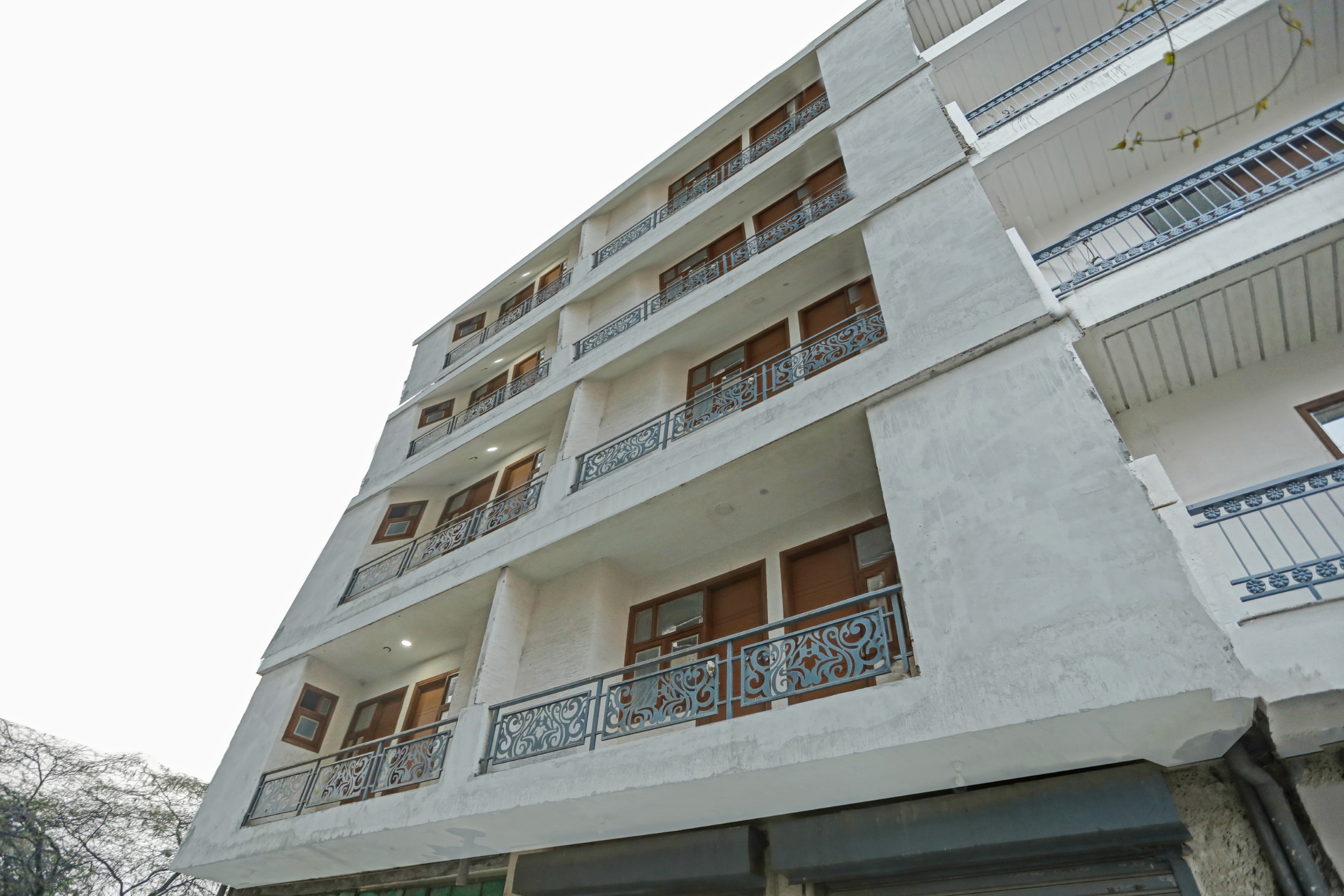 OYO 85985 Sunrise Villa, New Delhi 5