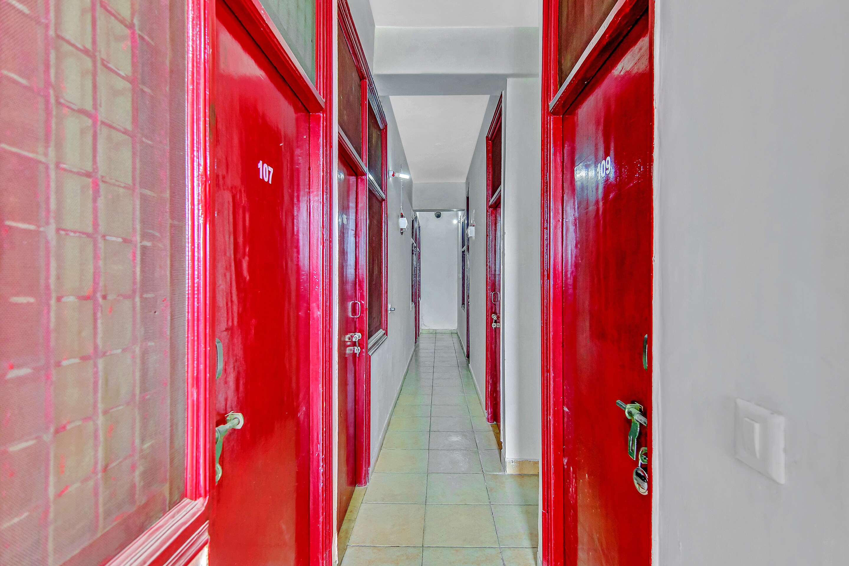 OYO 86315 Yash Hotel, Ghaziabad 4