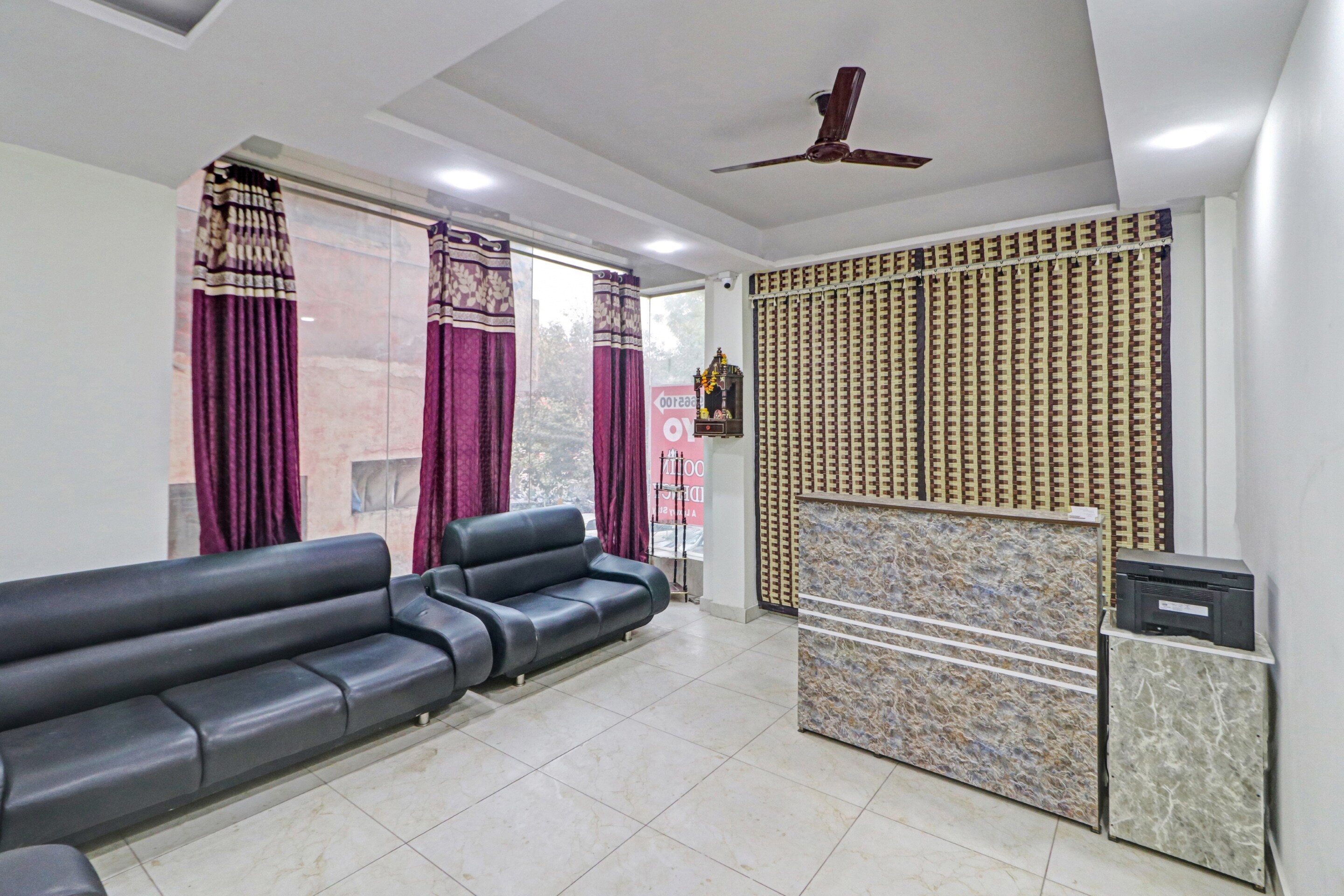 OYO 86673 Shoolin Residency, New Delhi 2