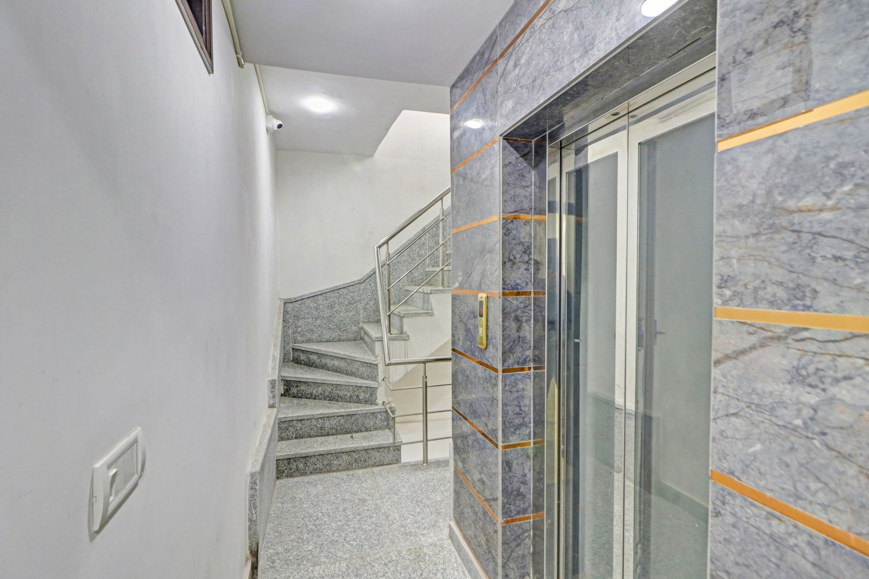 OYO 86673 Shoolin Residency, New Delhi 4