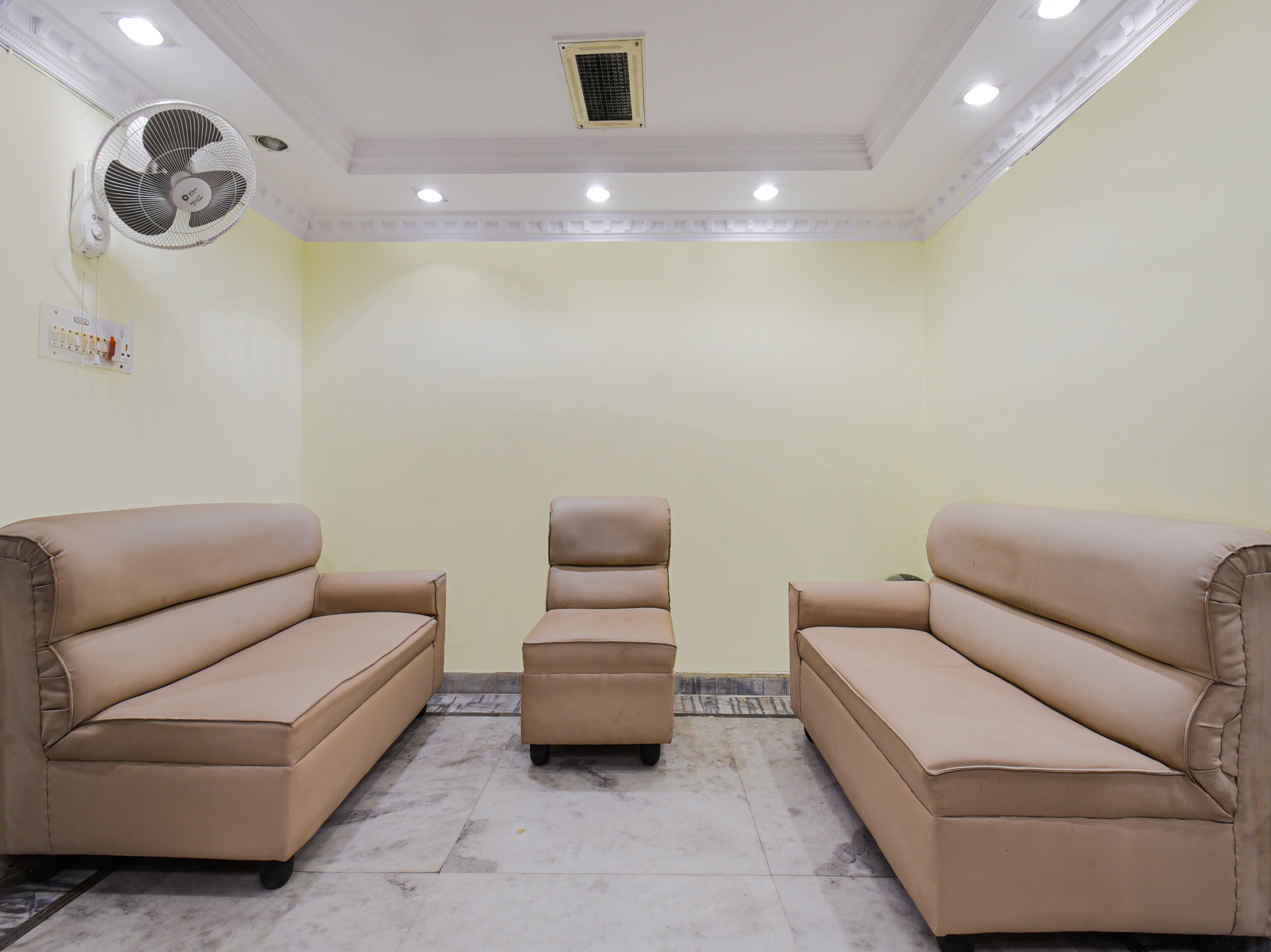 OYO 87540 Hotel Vibrant, Patna 4