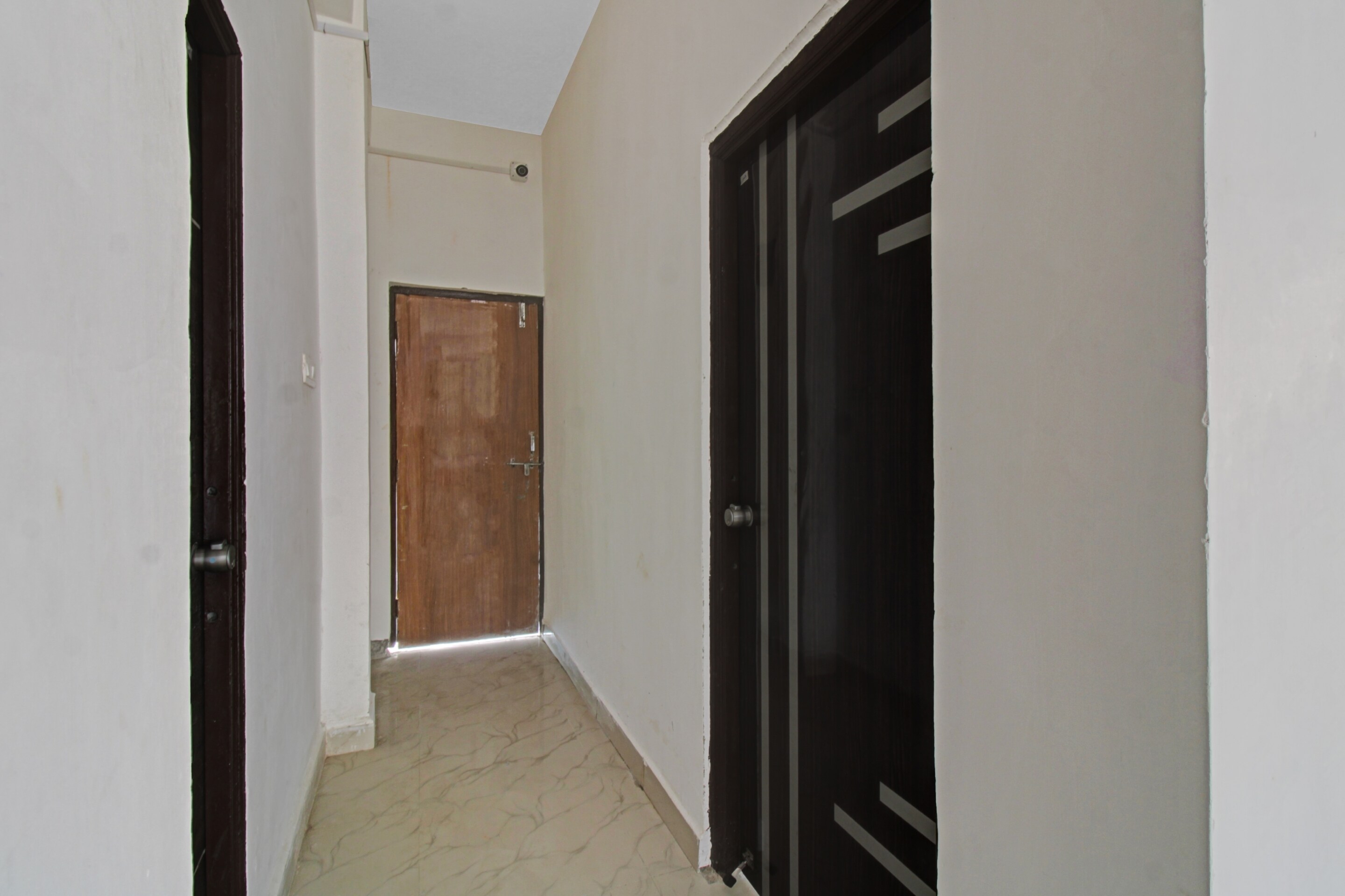 OYO 87543 Rahul service Apartment, Nagpur 5