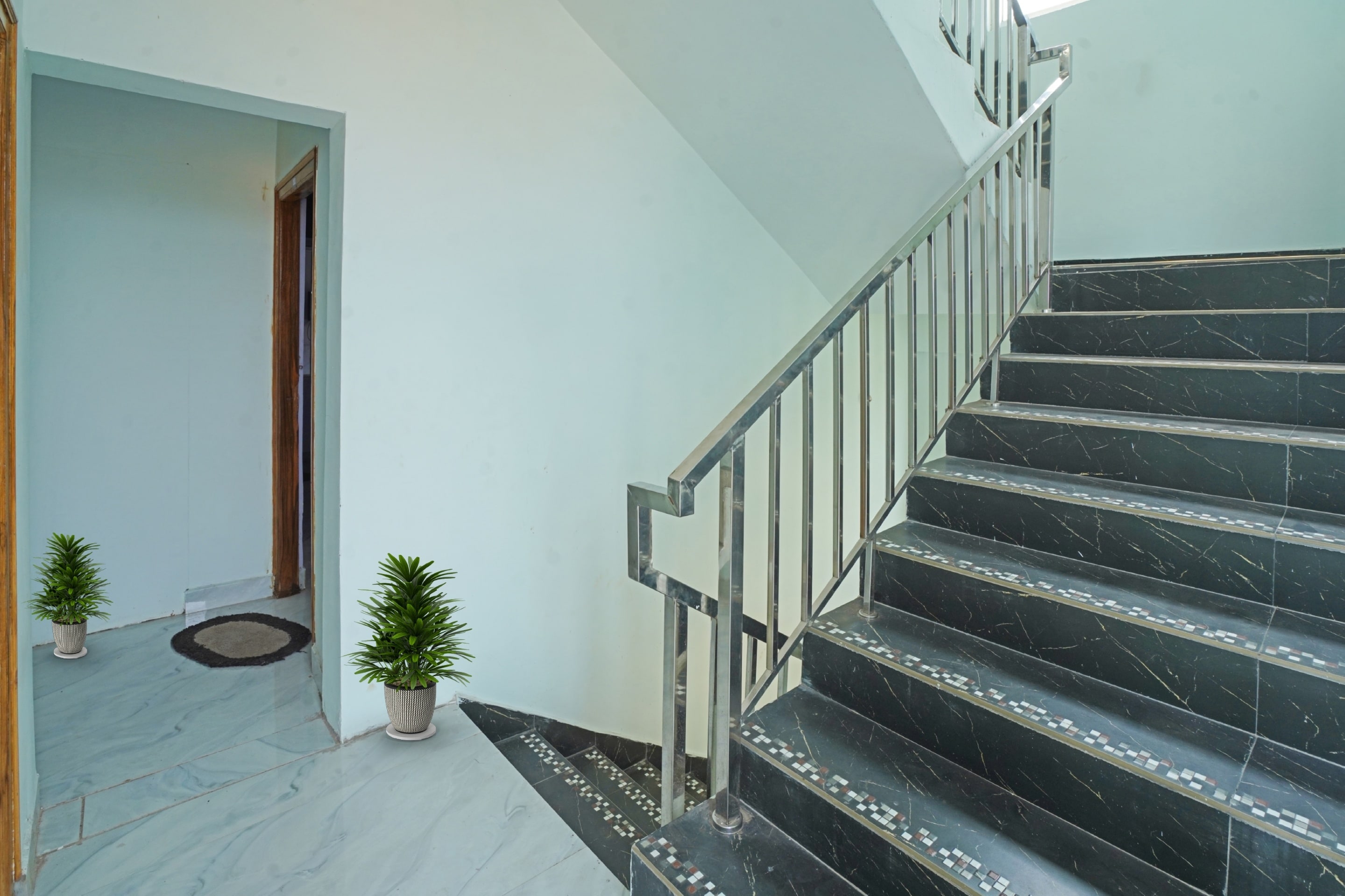 OYO 87651 Sea View Grand, Visakhapatnam 2