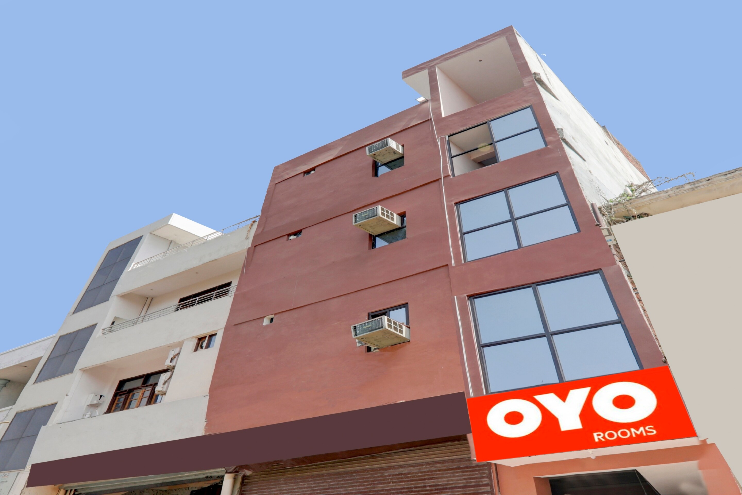 OYO 87826 Hotel Clarke Inn, Lucknow 3