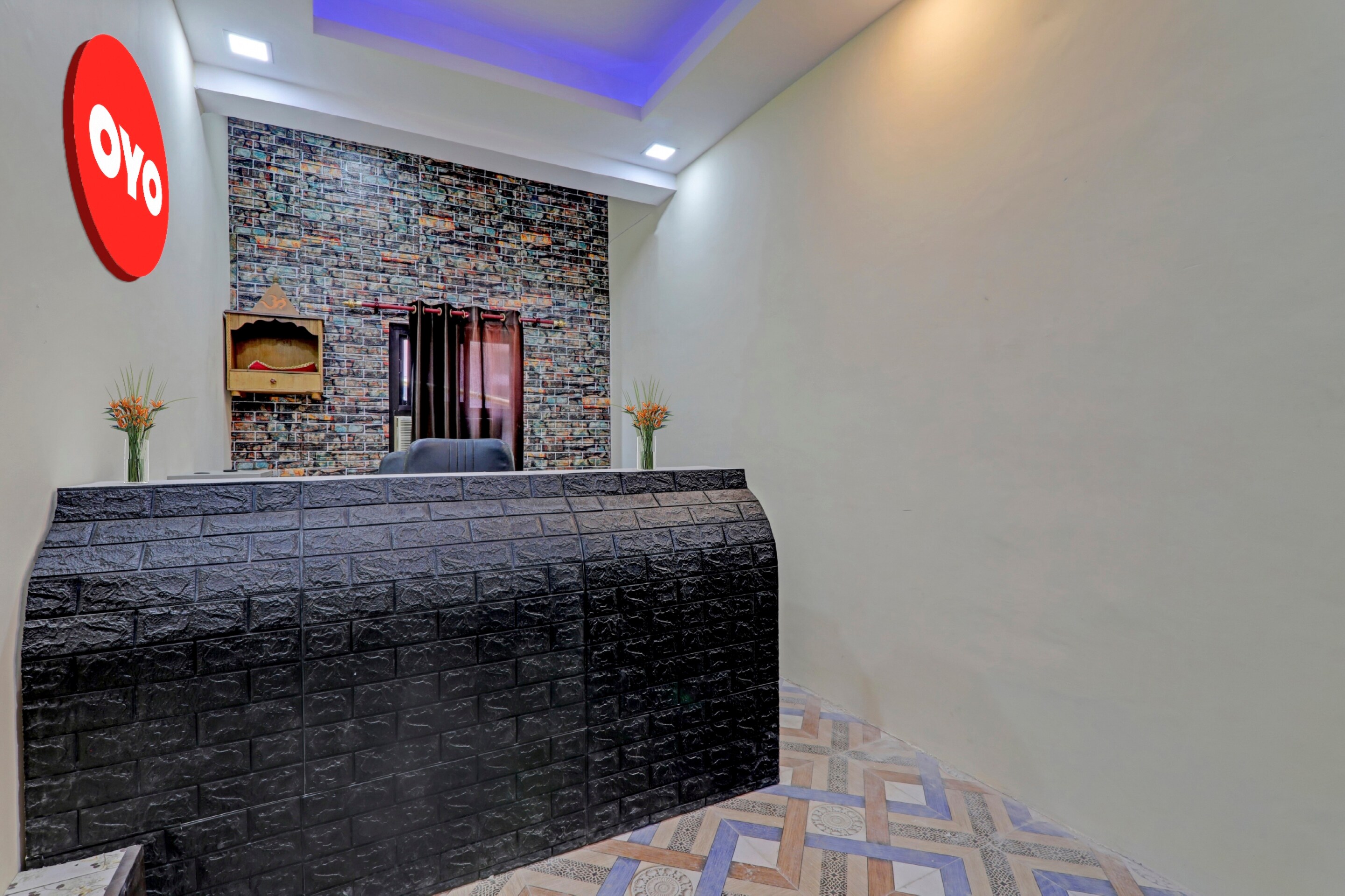 OYO 87826 Hotel Clarke Inn, Lucknow 4