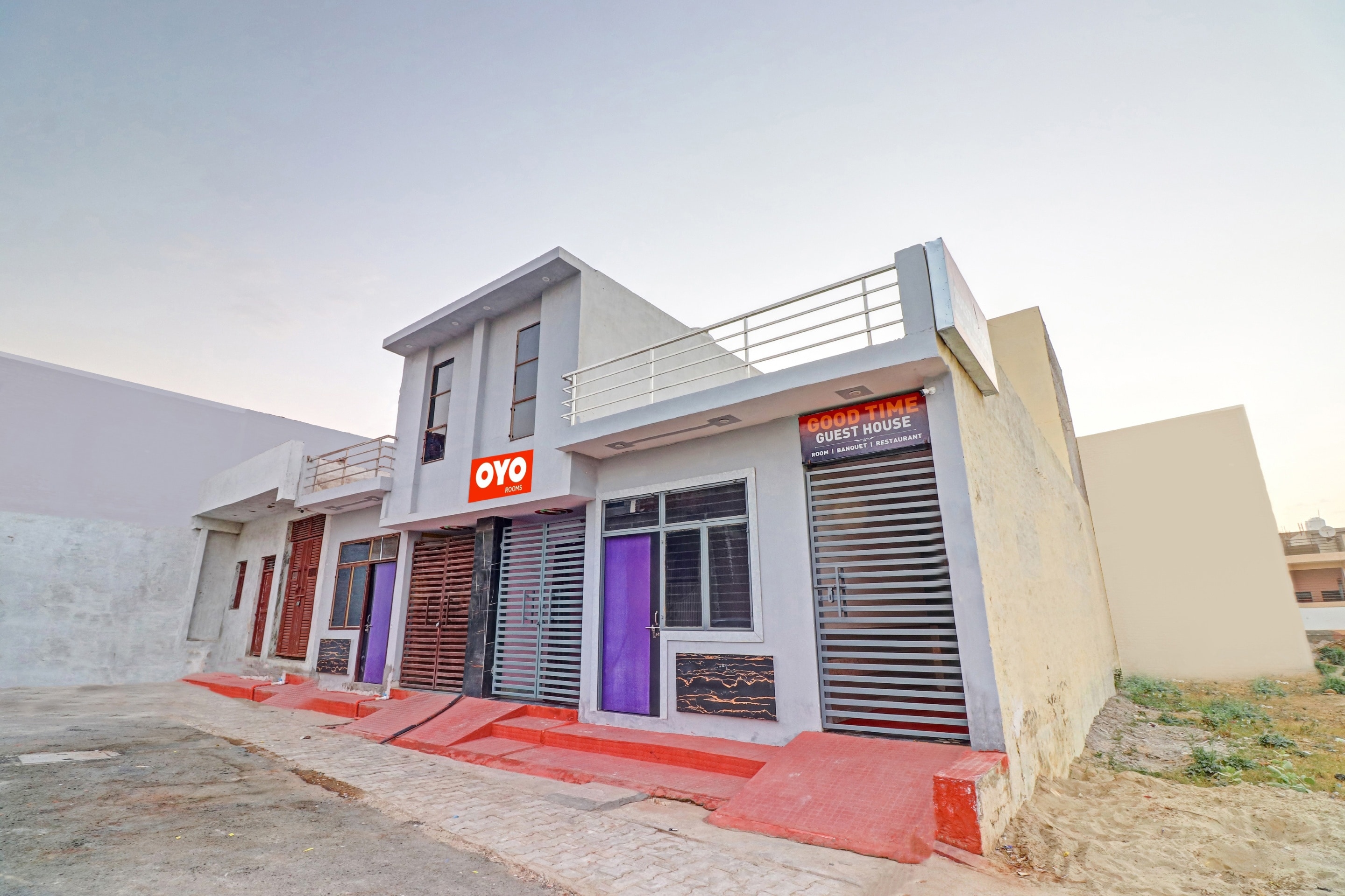 OYO 88936 Good Times Guest House, Agra 5