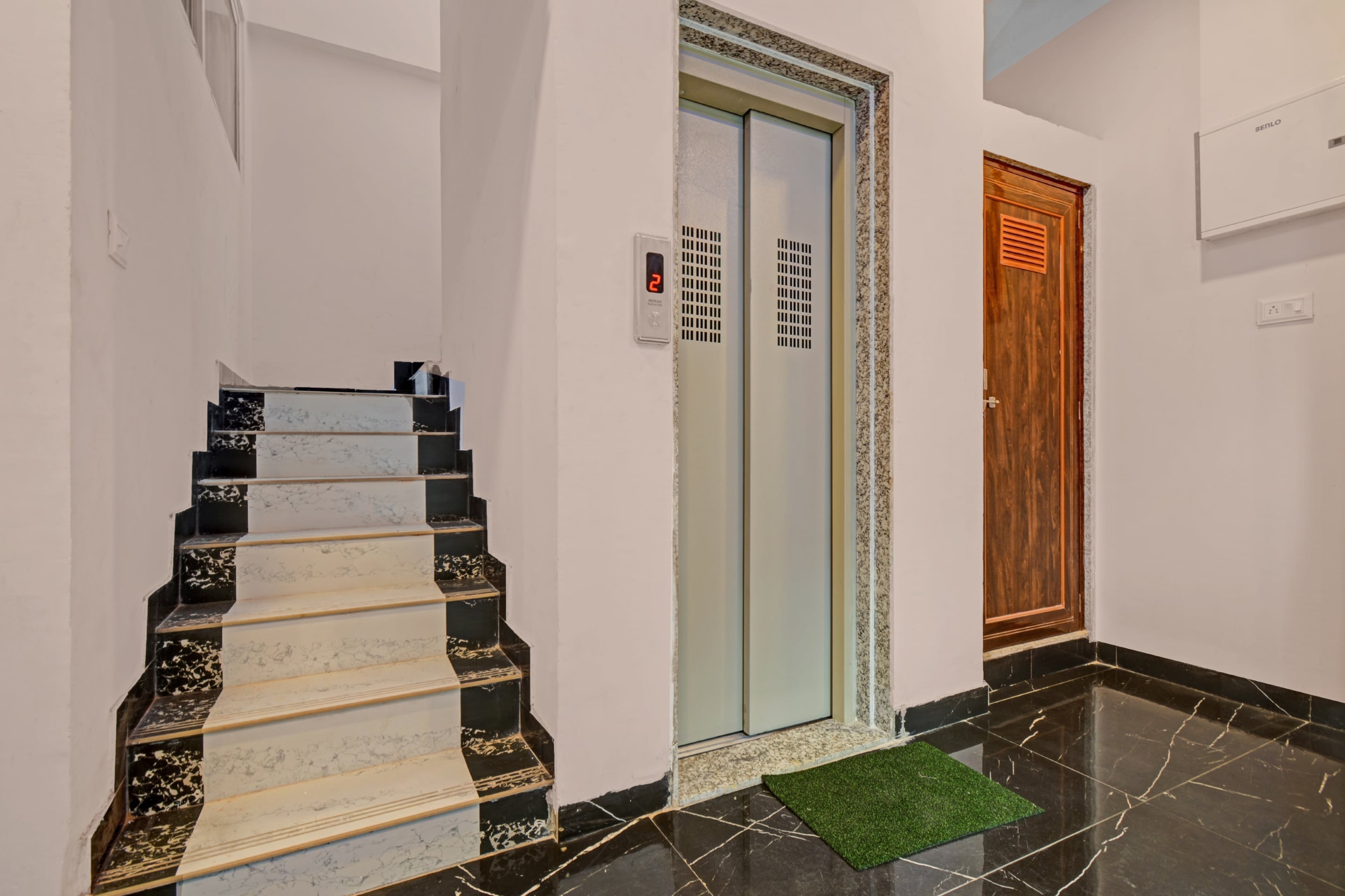 OYO 89771 Hotel Raj Palace, Udaipur 5