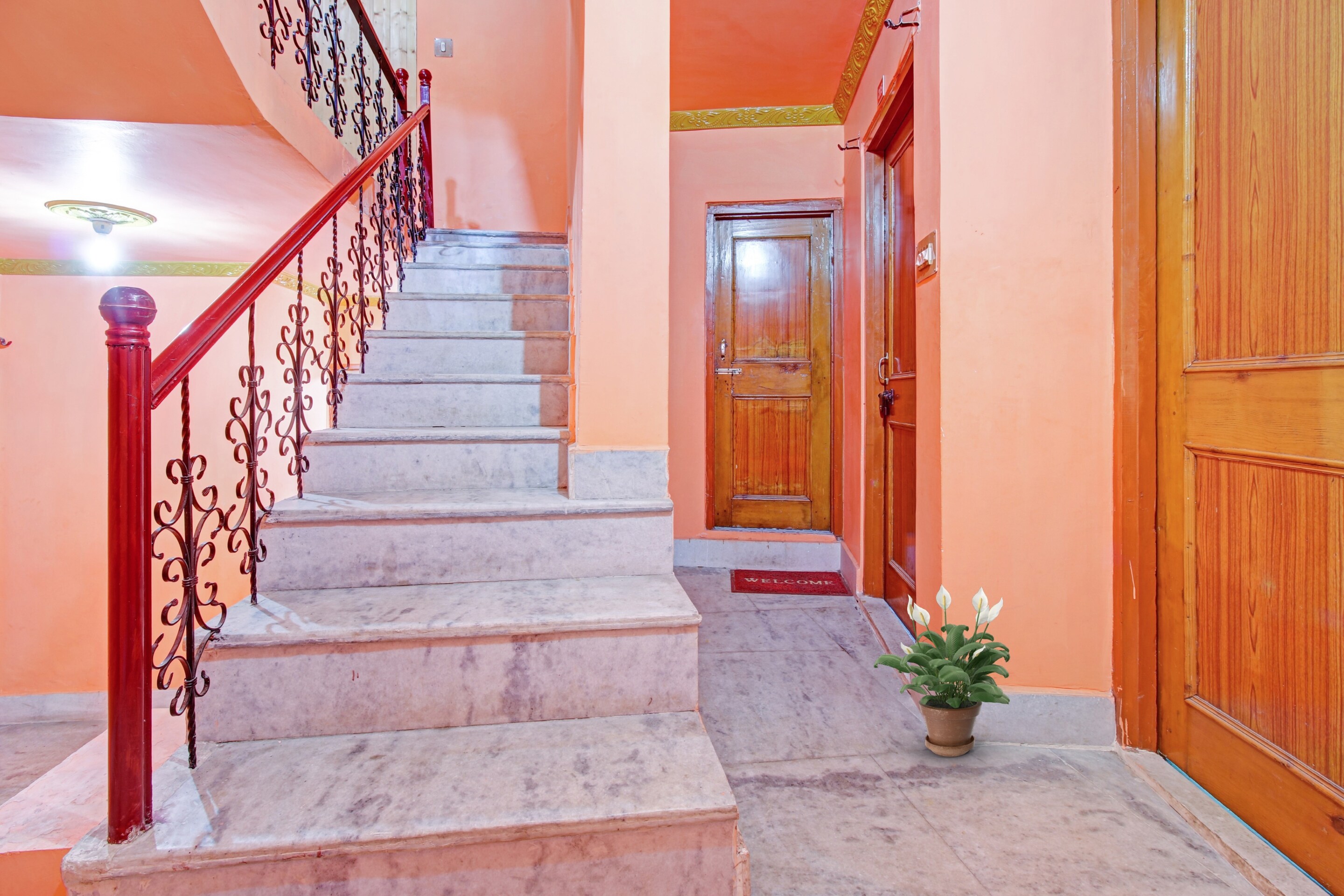 OYO 90524 Hotel Jay Palace, Srinagar 2