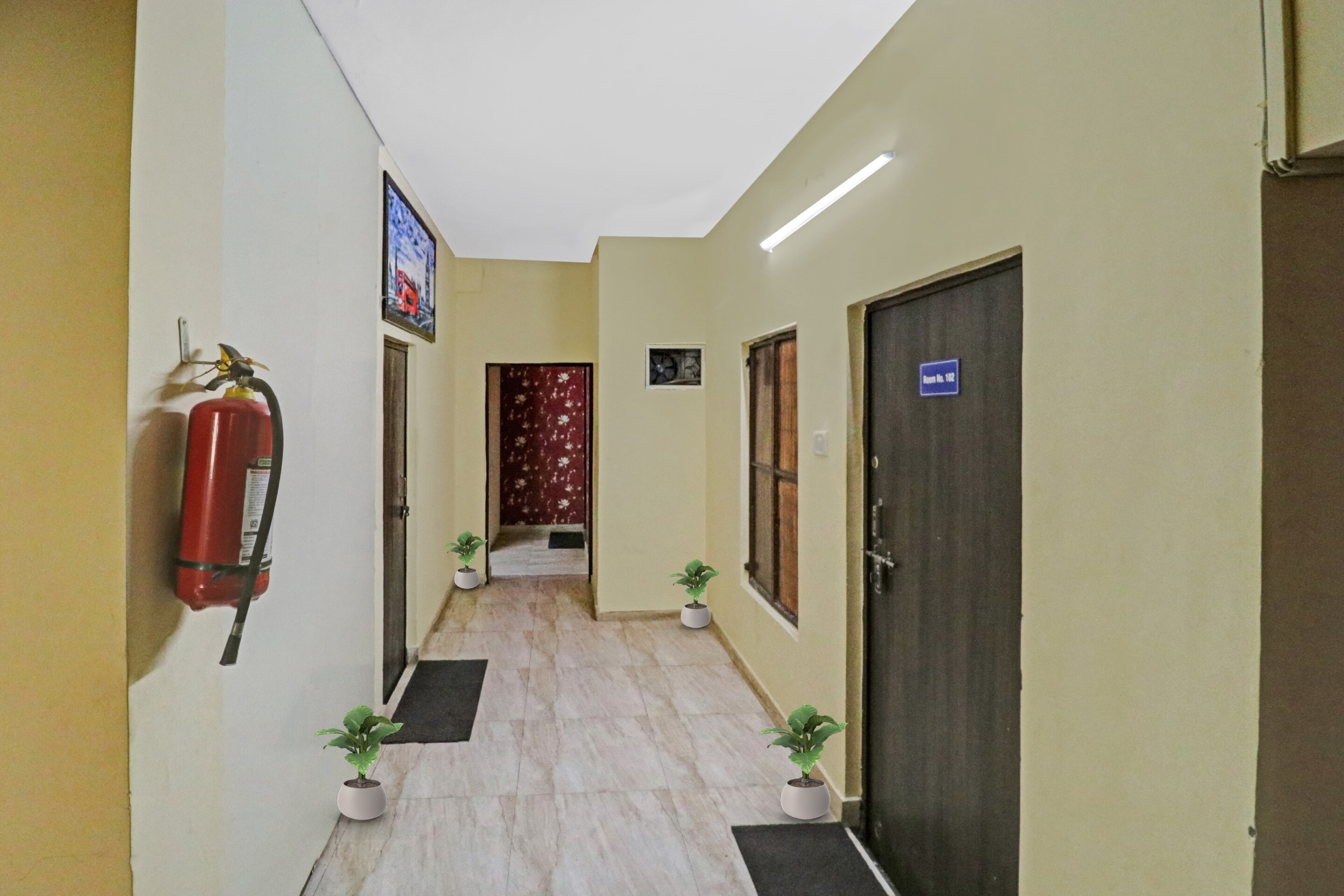 OYO 90747 Dream Palace, New Delhi 2