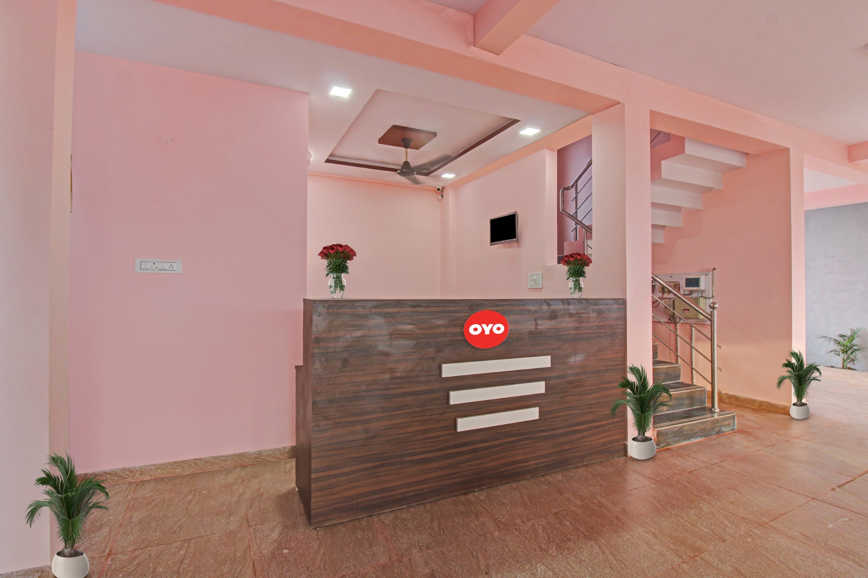 OYO 90872 Raj Hotel, Nagpur 5