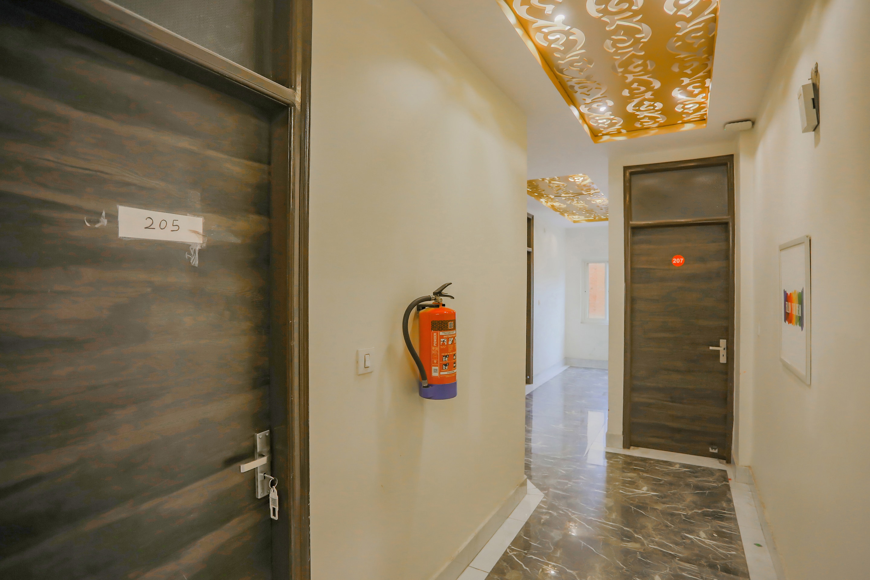 Collection O 81600 Ashoka Residency, New Delhi 2