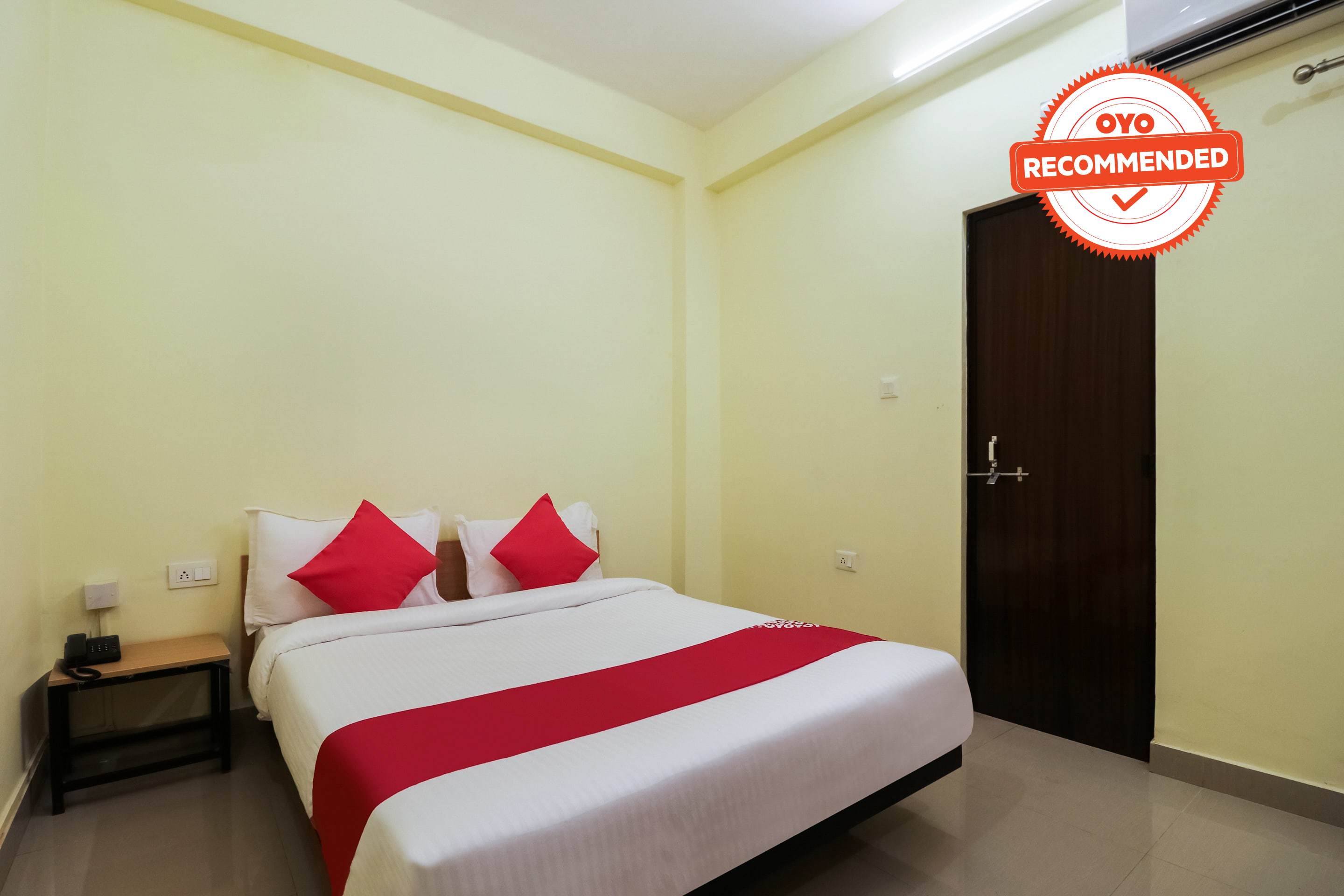 OYO Flagship 42895 Sonal's Inn Allen Ganj, Allahabad 2