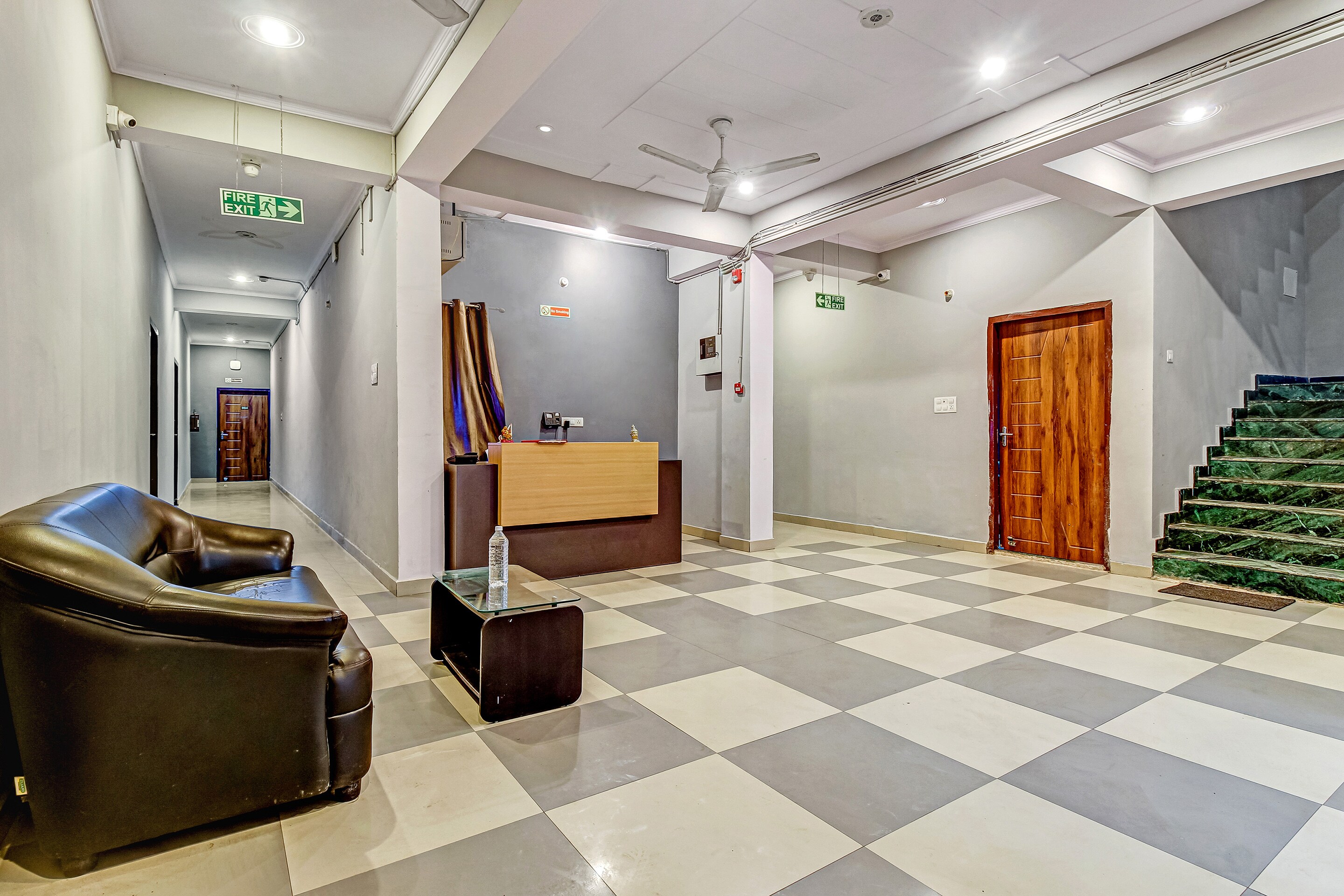 OYO Flagship 84950 Orphic Inn, Lucknow 3