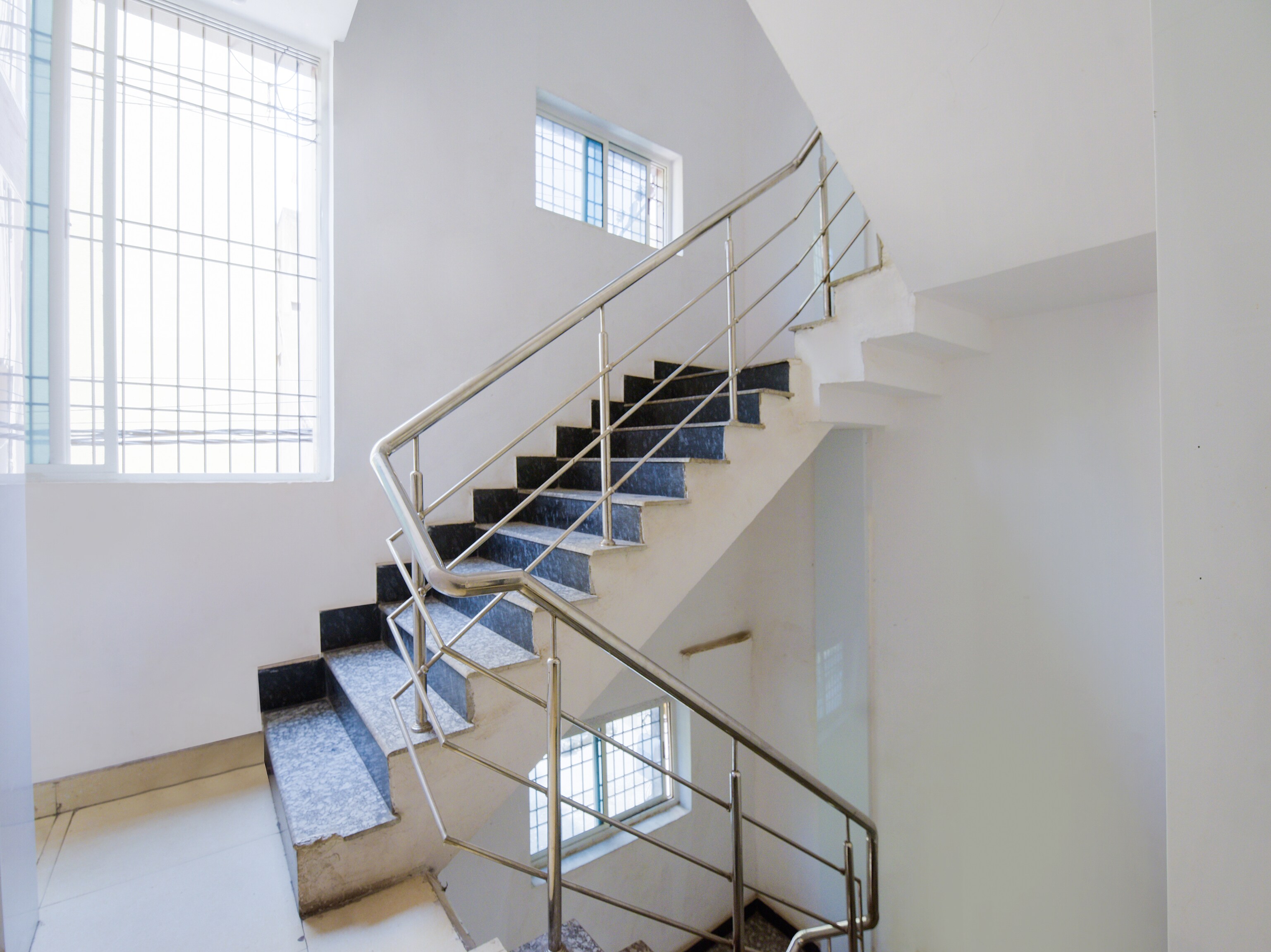 OYO Flagship 86214 Oxy Lake View, Ranchi 5