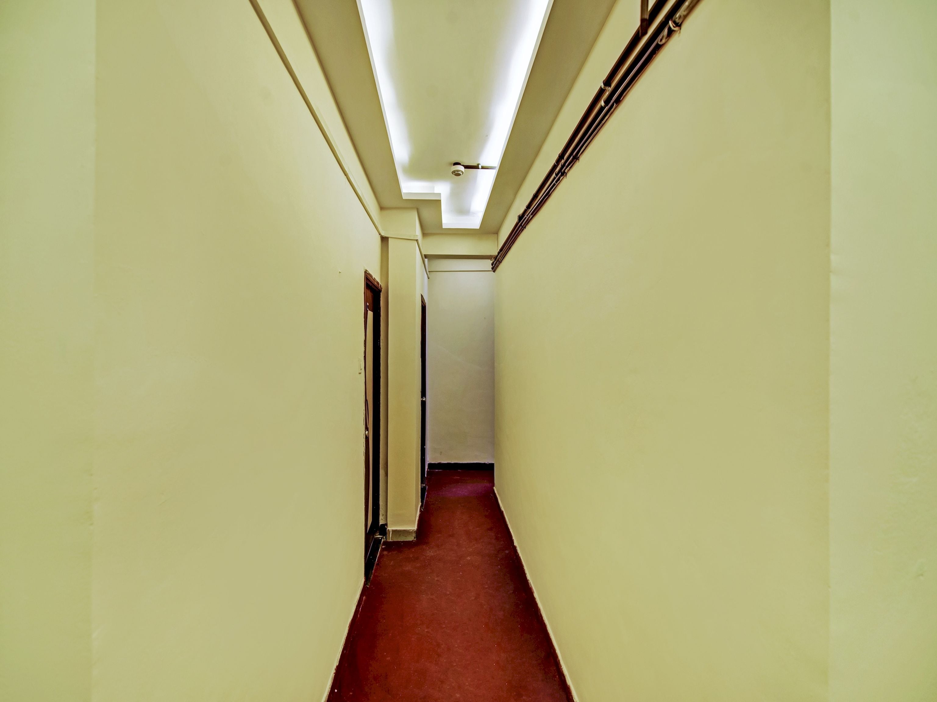 OYO Flagship 88142 Hotel Saiinn, Pune 3