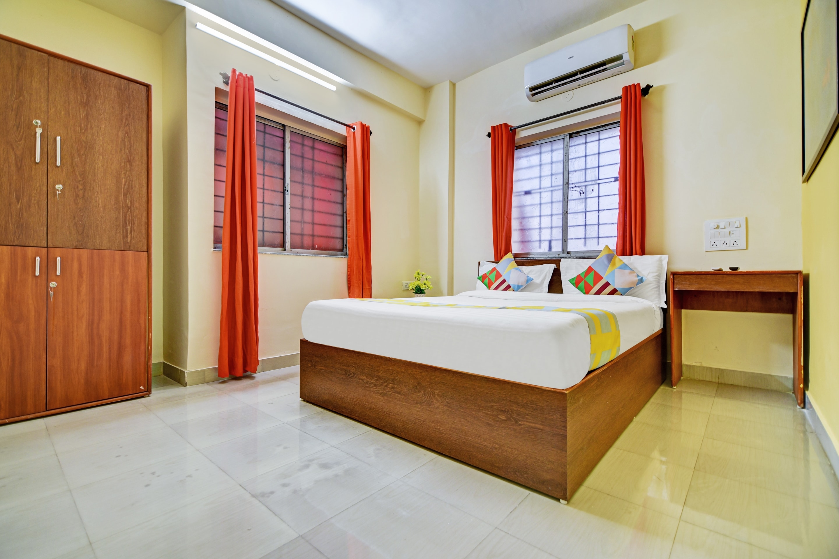 OYO Flagship 88142 Hotel Saiinn, Pune 4